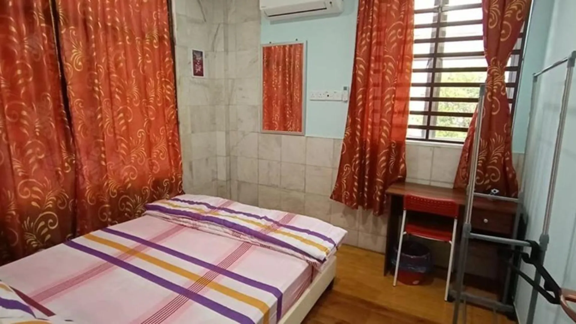 바간 세라이 바간 세라이의 방갈로 (4000m², 침실 10개, 프라이빗 욕실 6개) 2성급 게스트하우스 스위트룸