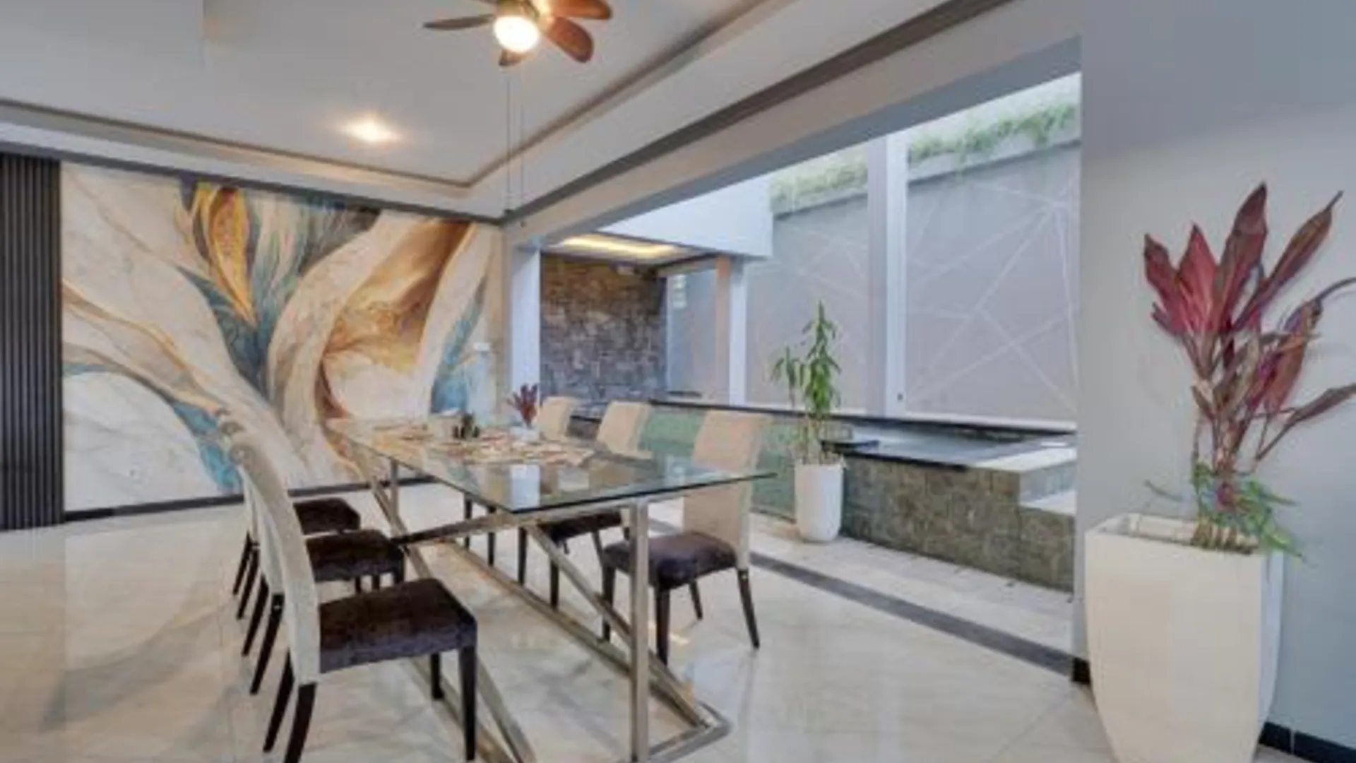 발리 Villa Master Residance - Sidakarya near Renon 4성급 싱글룸 레스토랑