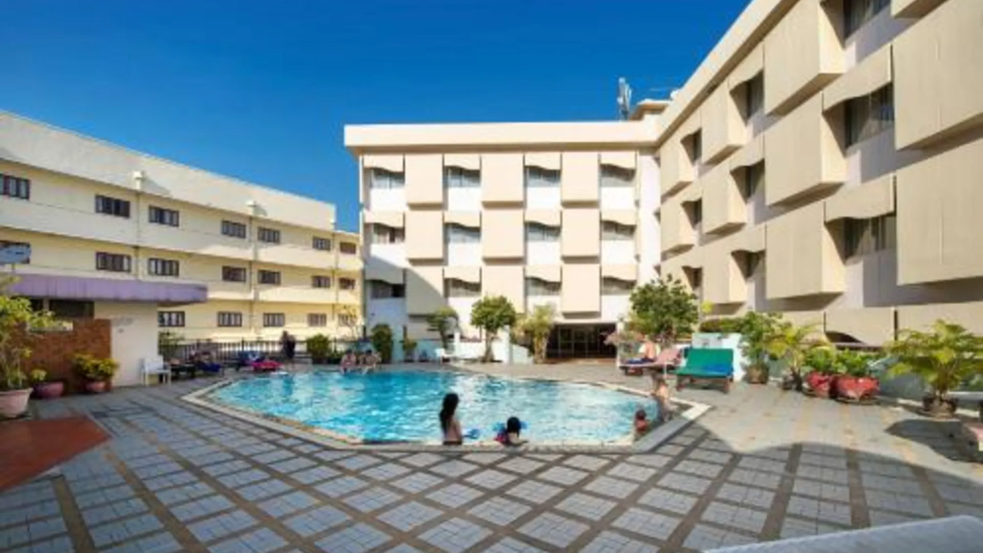 방콕 로얄 라타나코신 호텔 - 그랜드 팰리스 근처 앤 카오산 로드 근처 4성급 호텔 레스토랑