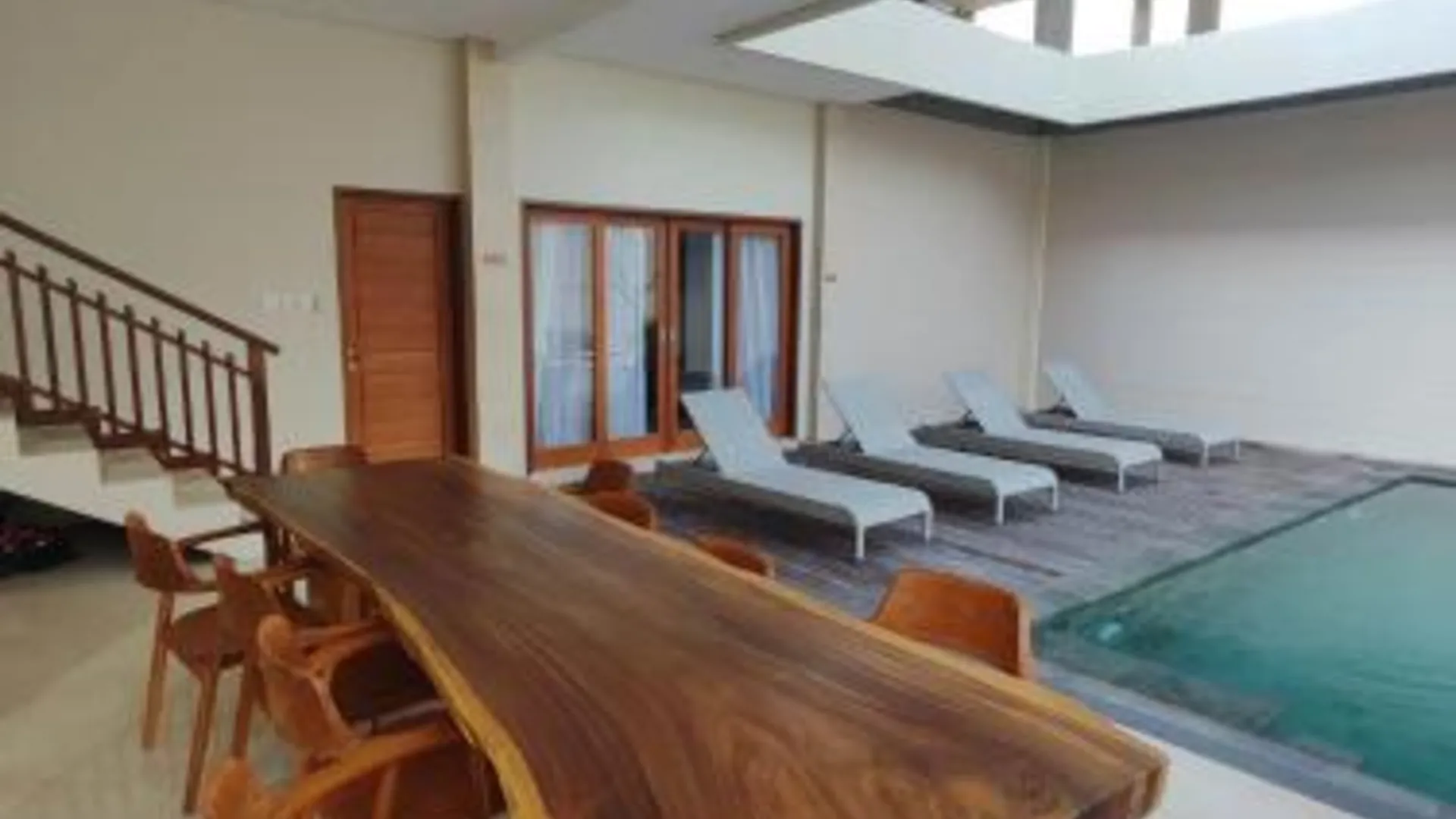 발리 빌라 로베초 에코 비치 5성급 게스트하우스 객실