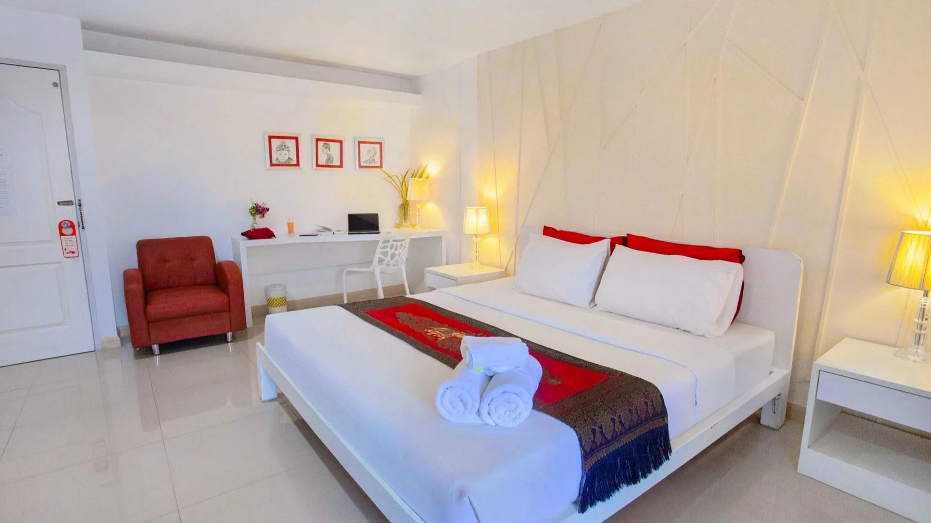 치앙라이 캐비지 앤 콘돔 인 3성급 호텔 스위트룸