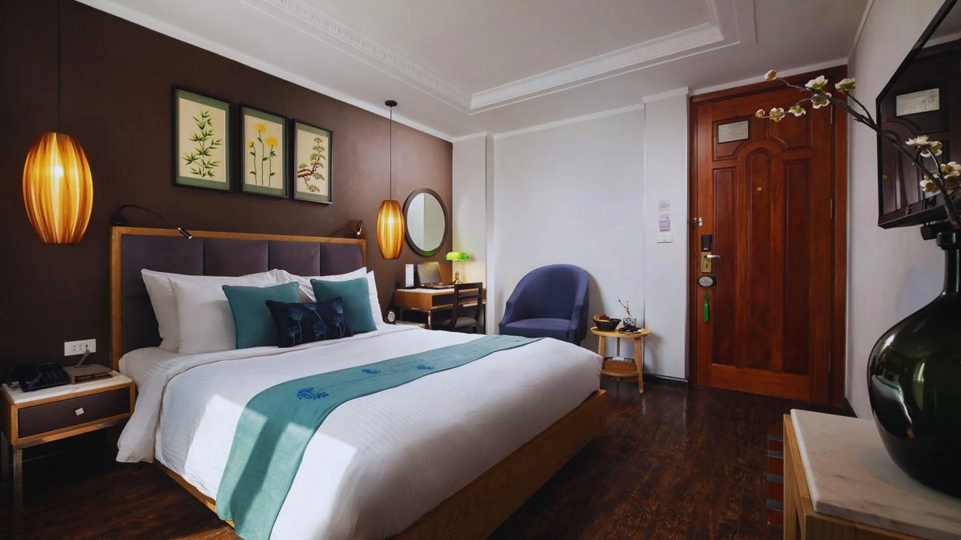 하노이 호텔 에메랄드 워터스 클래시 3성급 호텔 스위트룸