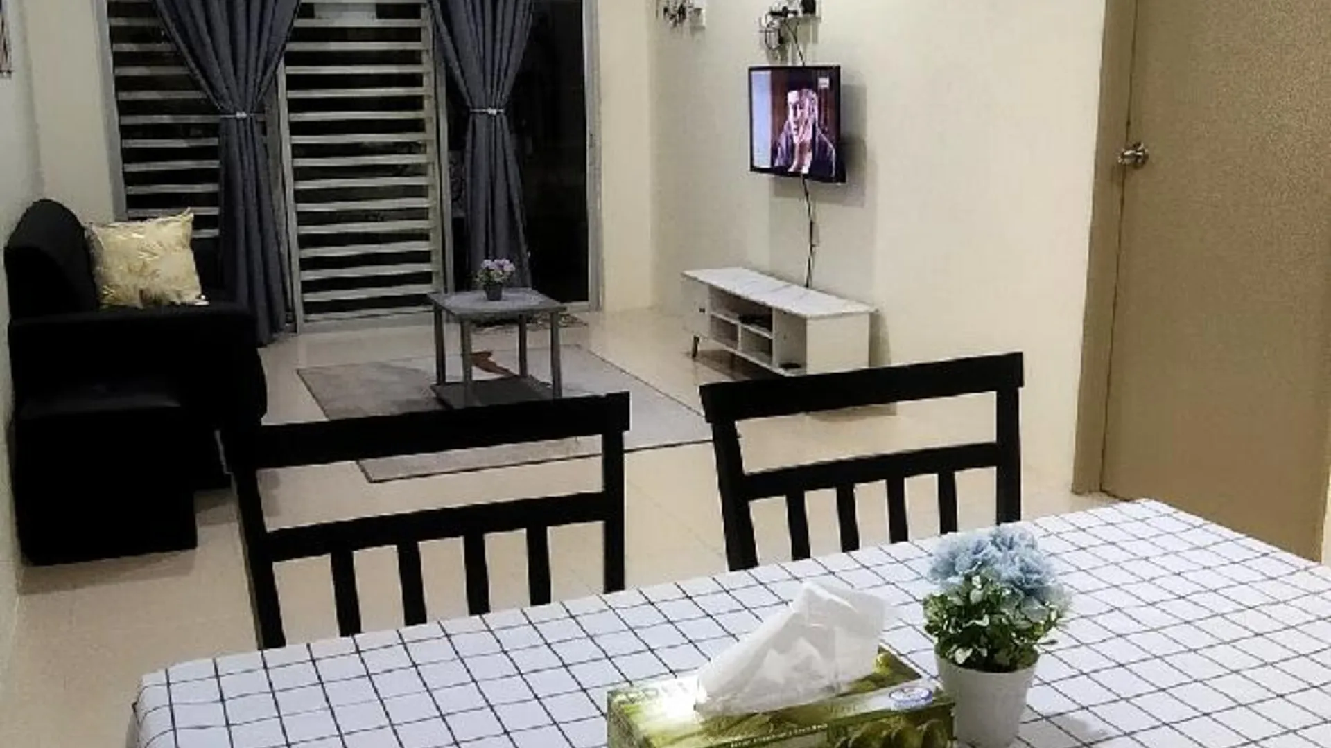 쿠안탄 감방의 프라이빗 하우스 (1200m², 침실 3개, 프라이빗 욕실 2개) 3성급 싱글룸 수영장