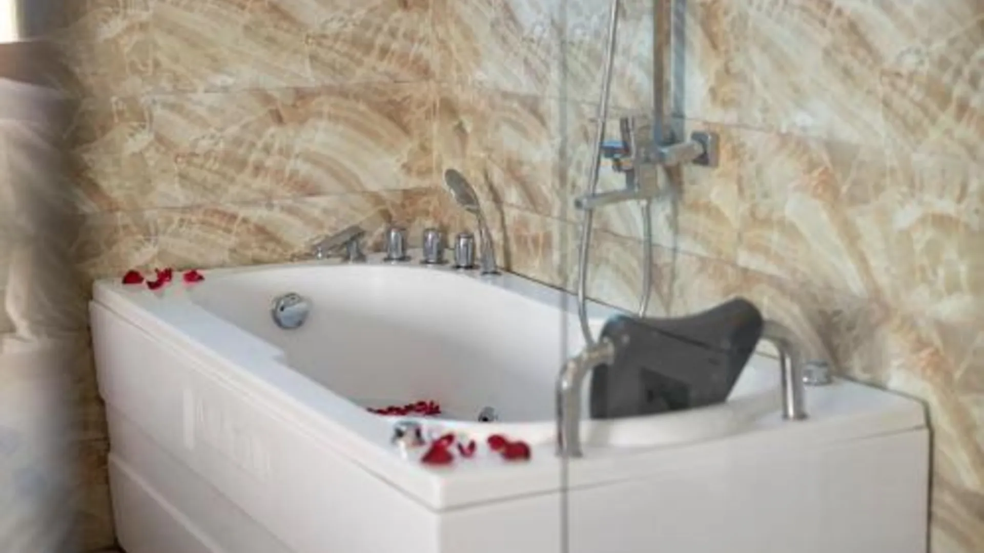 하노이 합 트랜짓 호텔 3성급 호텔 부대시설