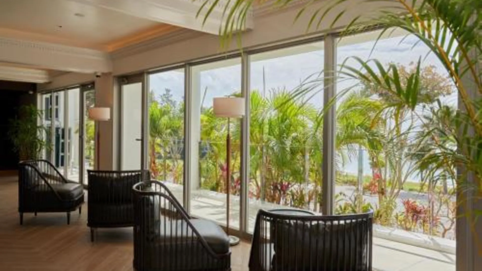 오키나와 본섬 라조르 씨 리조트 3성급 호텔 레스토랑