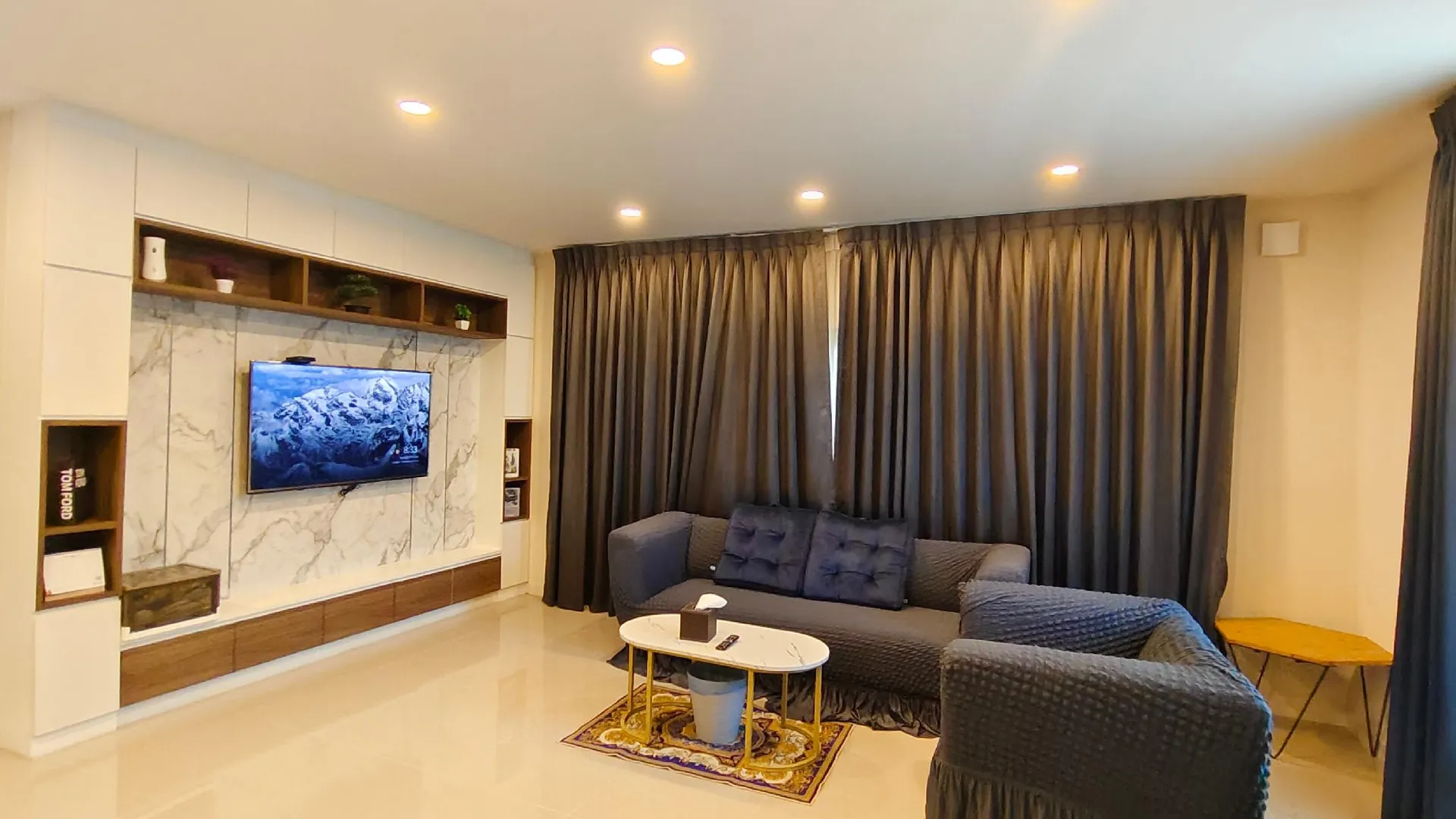 방콕 람캄행의 프라이빗 하우스 (86m², 침실 4개, 프라이빗 욕실 4개) 4성급 싱글룸 외관