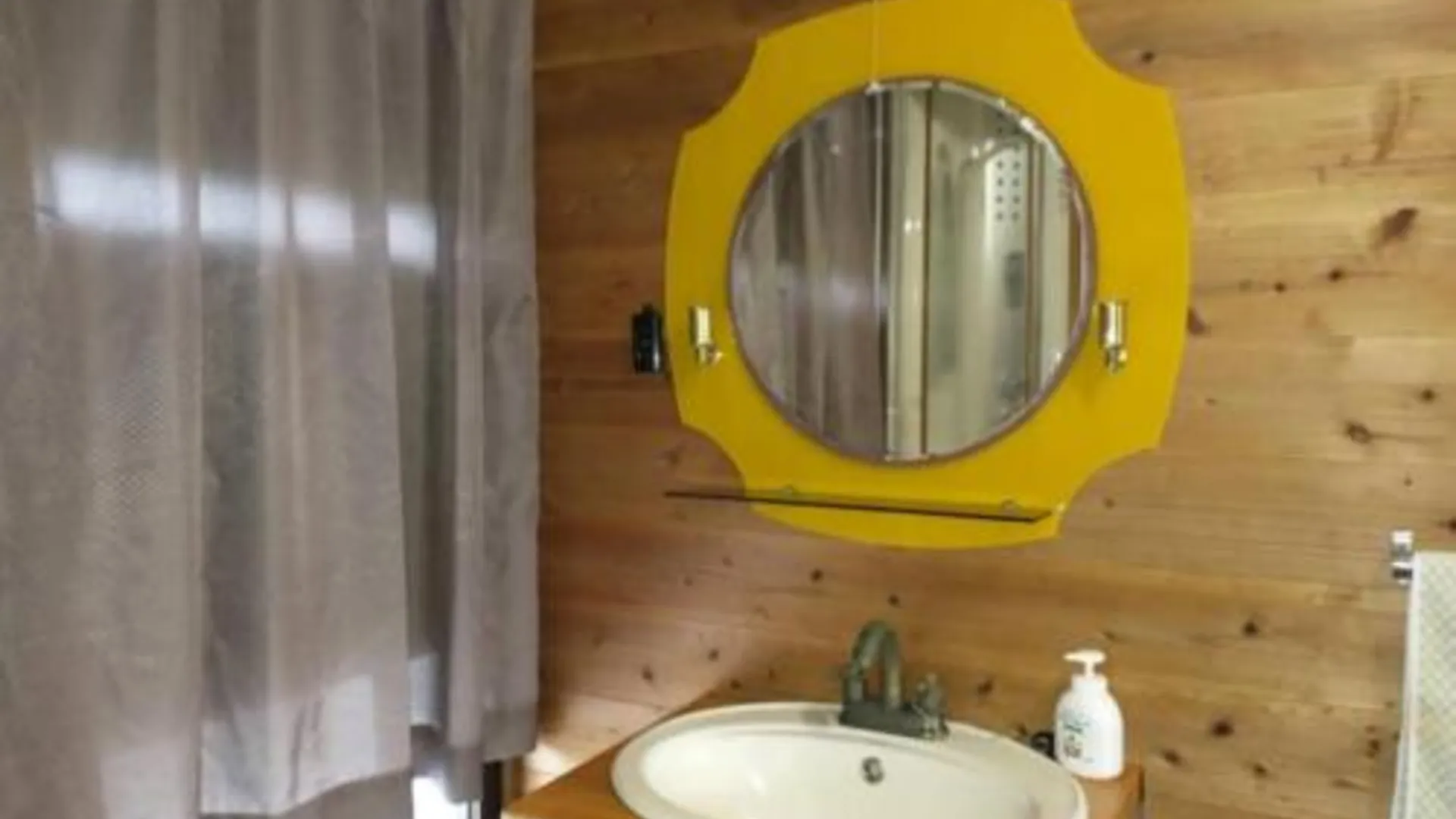 오키나와 본섬 yambaru guest house B - Vacation STAY 02756v 2성급 호텔 객실