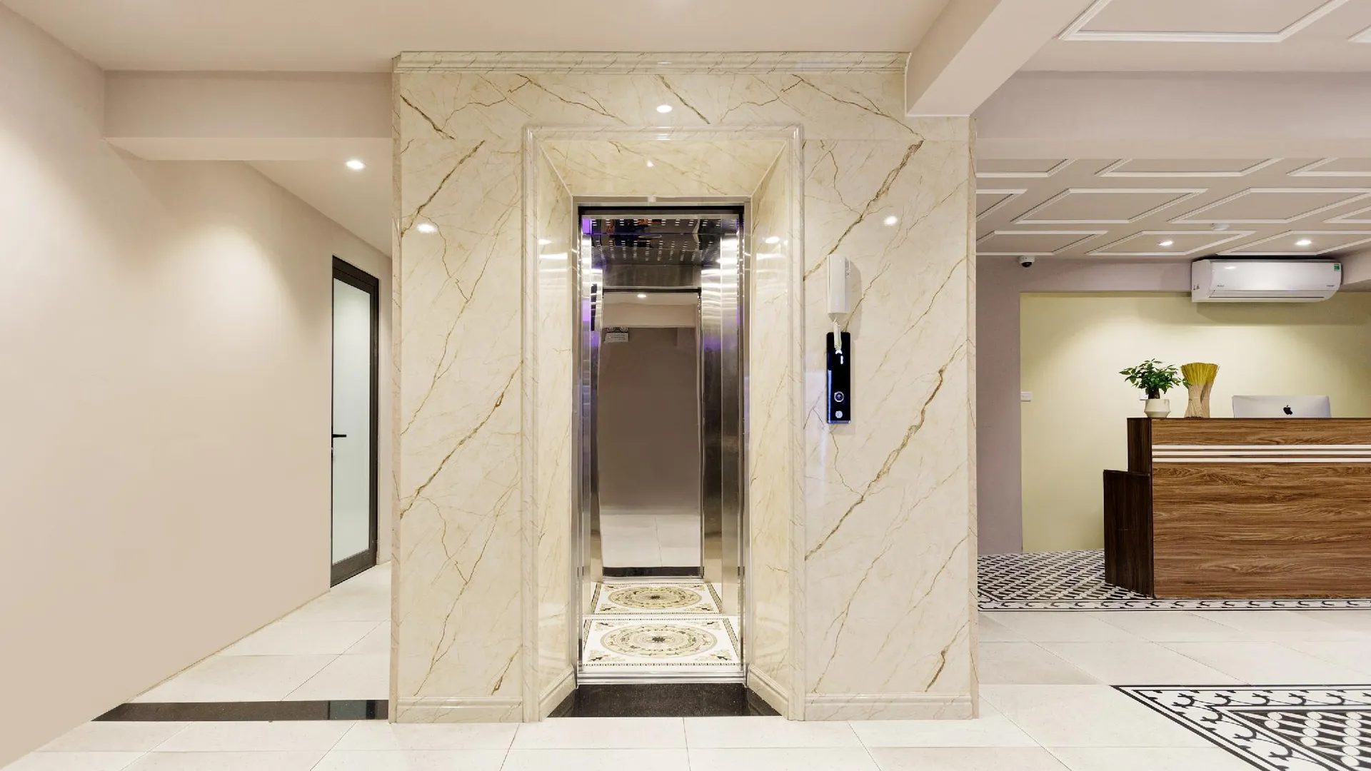 하노이 컬렉션 O 르 그랑 하노이 호텔 – 더 센트럴 파크 3성급 호텔 외관