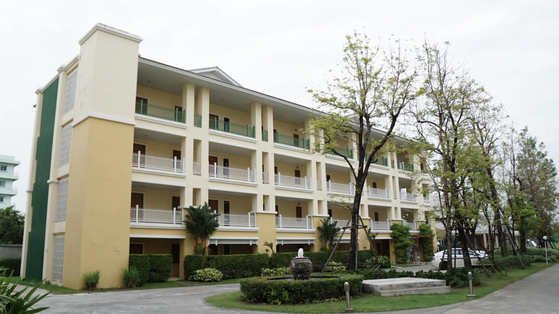 방콕 더 원 레지던스 호텔  3성급 호텔 스위트룸