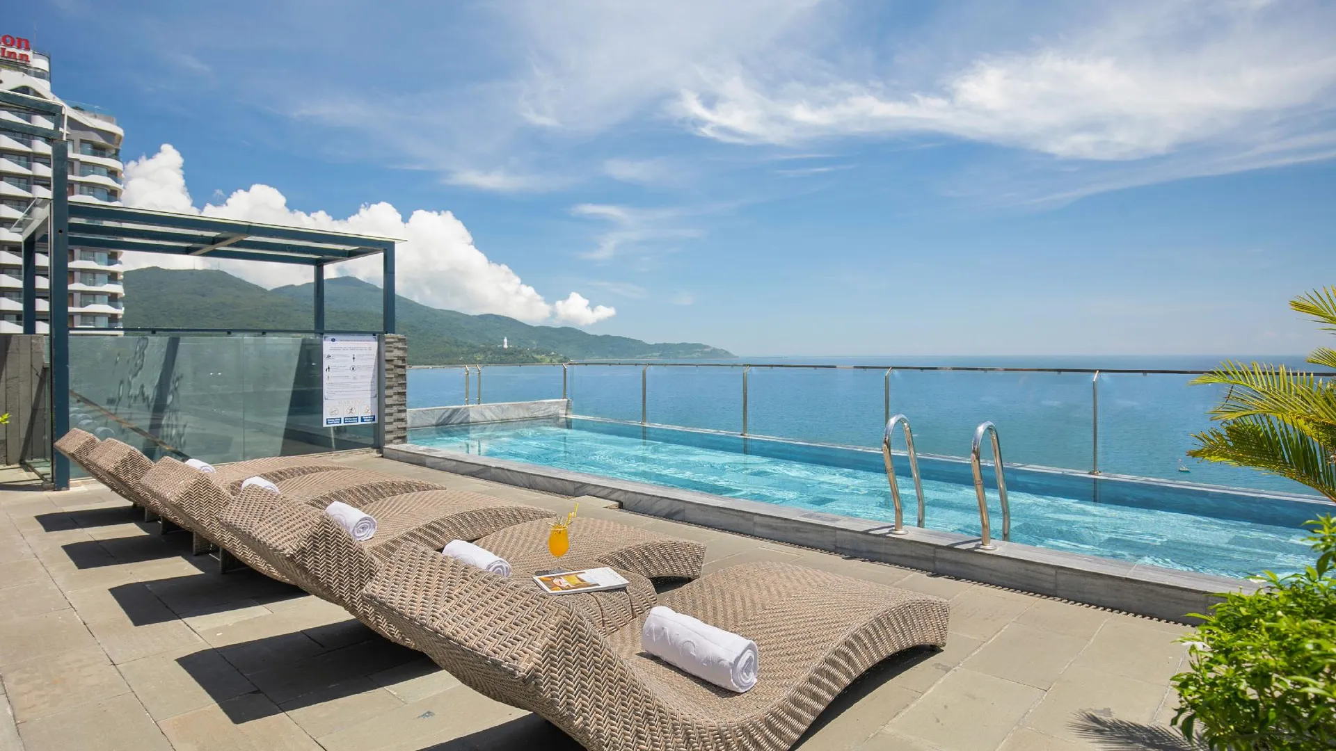 다낭 망가타 비치프론트 호텔 4성급 호텔 객실