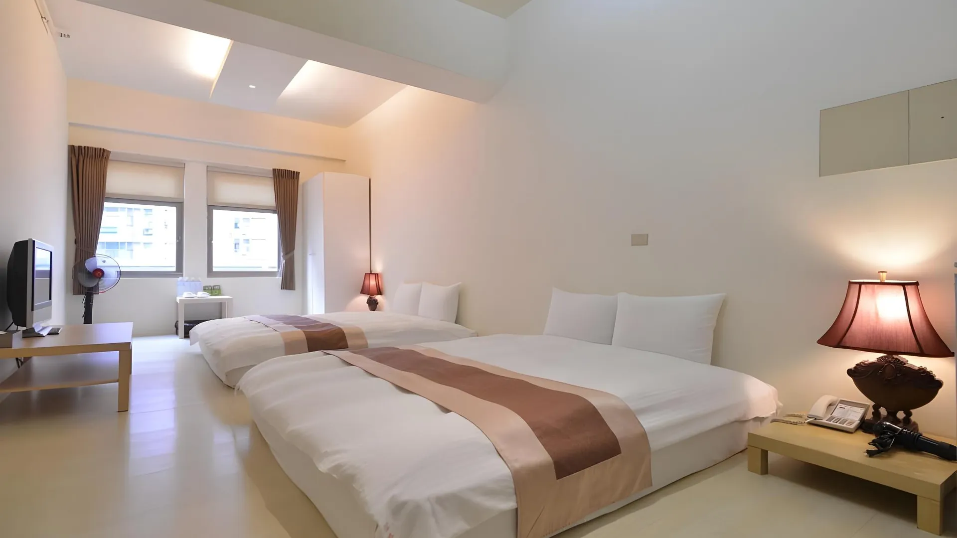 타이베이 야-고 리버 로지 3성급 호텔 스위트룸