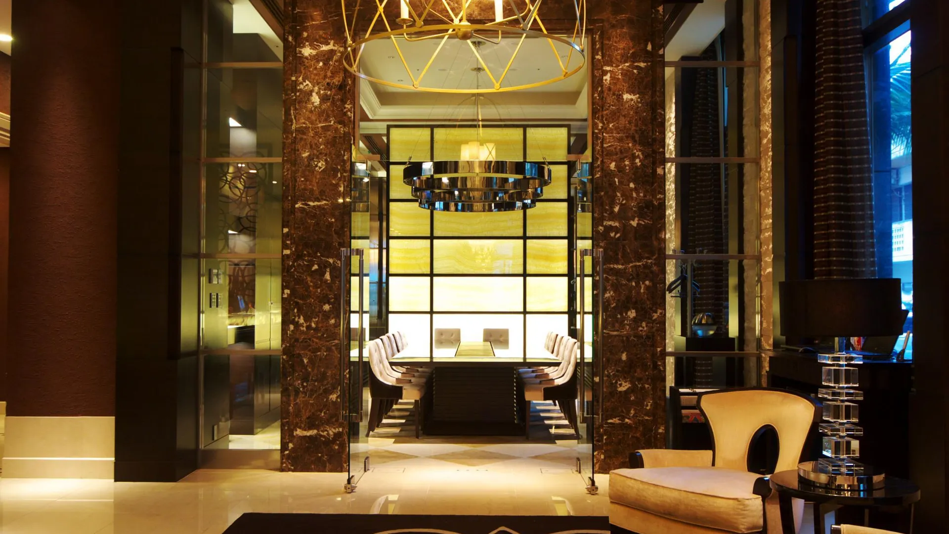 오키나와 본섬 더블트리 바이 힐튼 나하 4성급 호텔 수영장