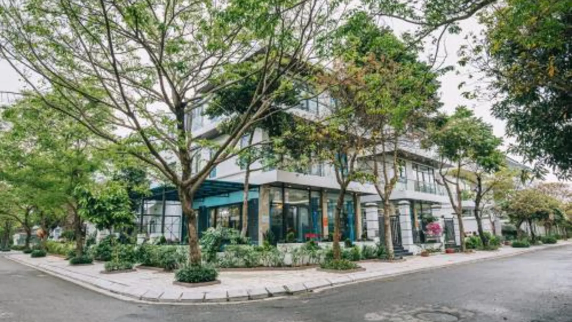 탄호아 / 삼손 비치 Villa FLC Sầm Sơn San Hô - Giáp Biển 싱글룸 레스토랑