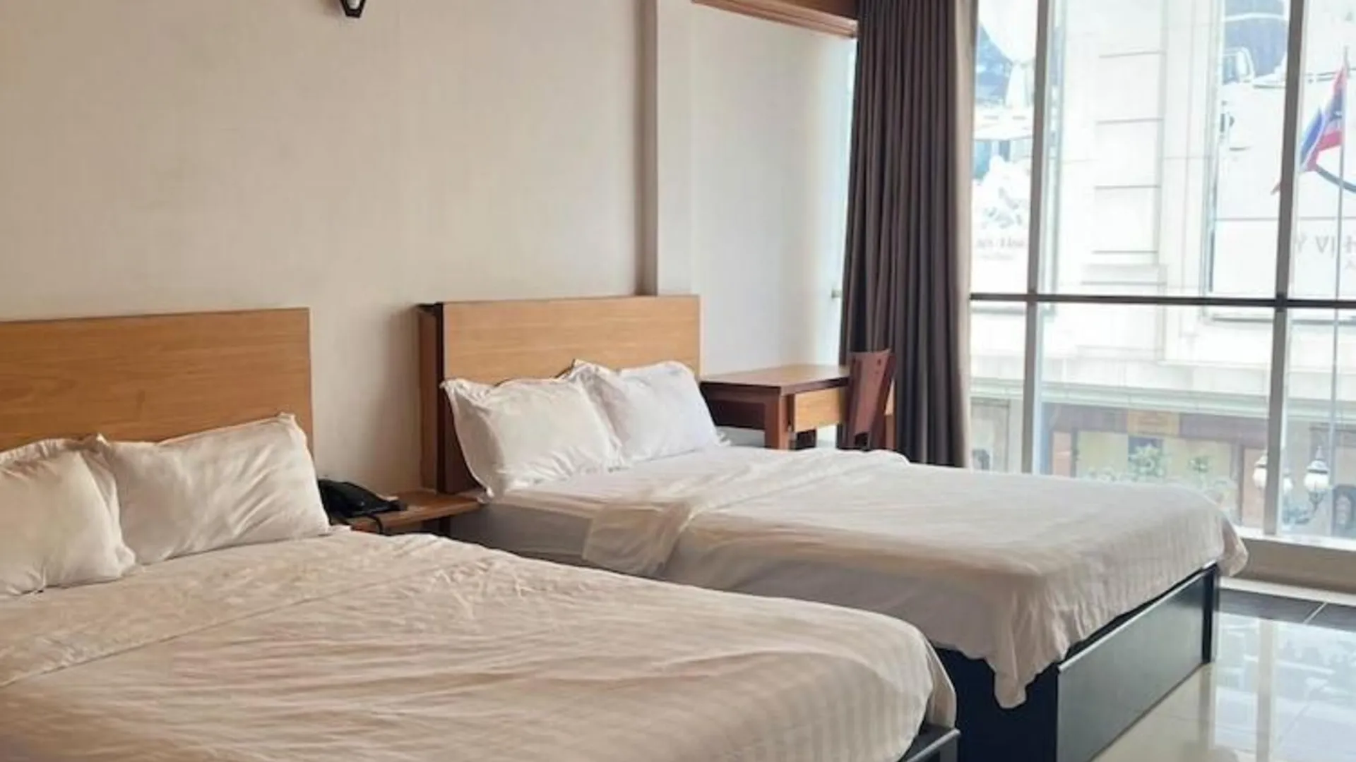 호치민 안 동 센터 호텔 2성급 호텔 스위트룸