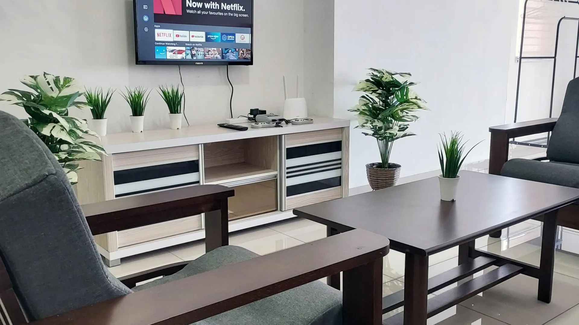 세리 만중 세리 만중의 아파트먼트 (1580m², 침실 3개, 프라이빗 욕실 2개) 3성급 싱글룸 전망