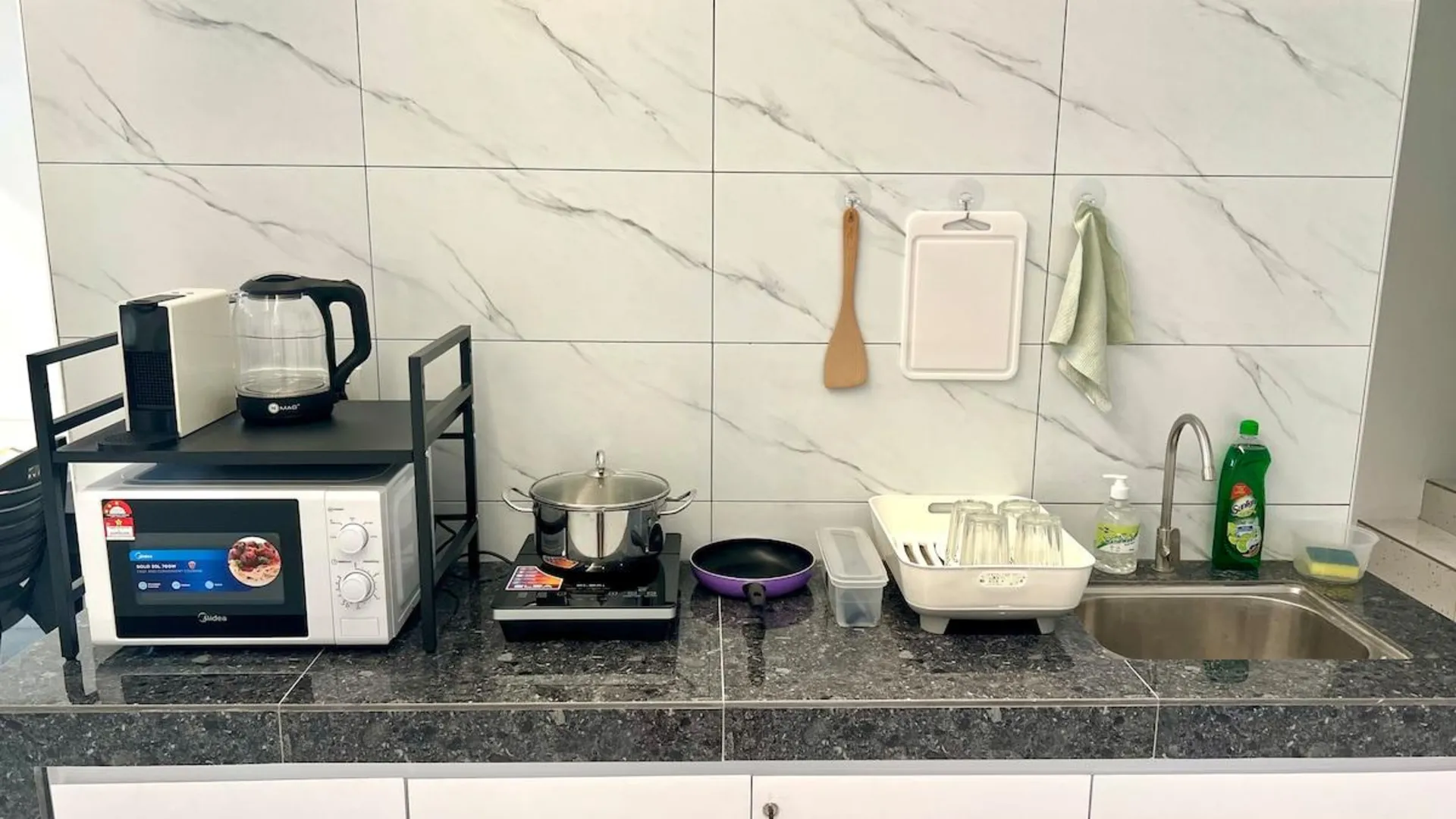 이포 캄풍 자와의 프라이빗 하우스 (m², 침실 3개, 프라이빗 욕실 2개) 2성급 싱글룸 외관