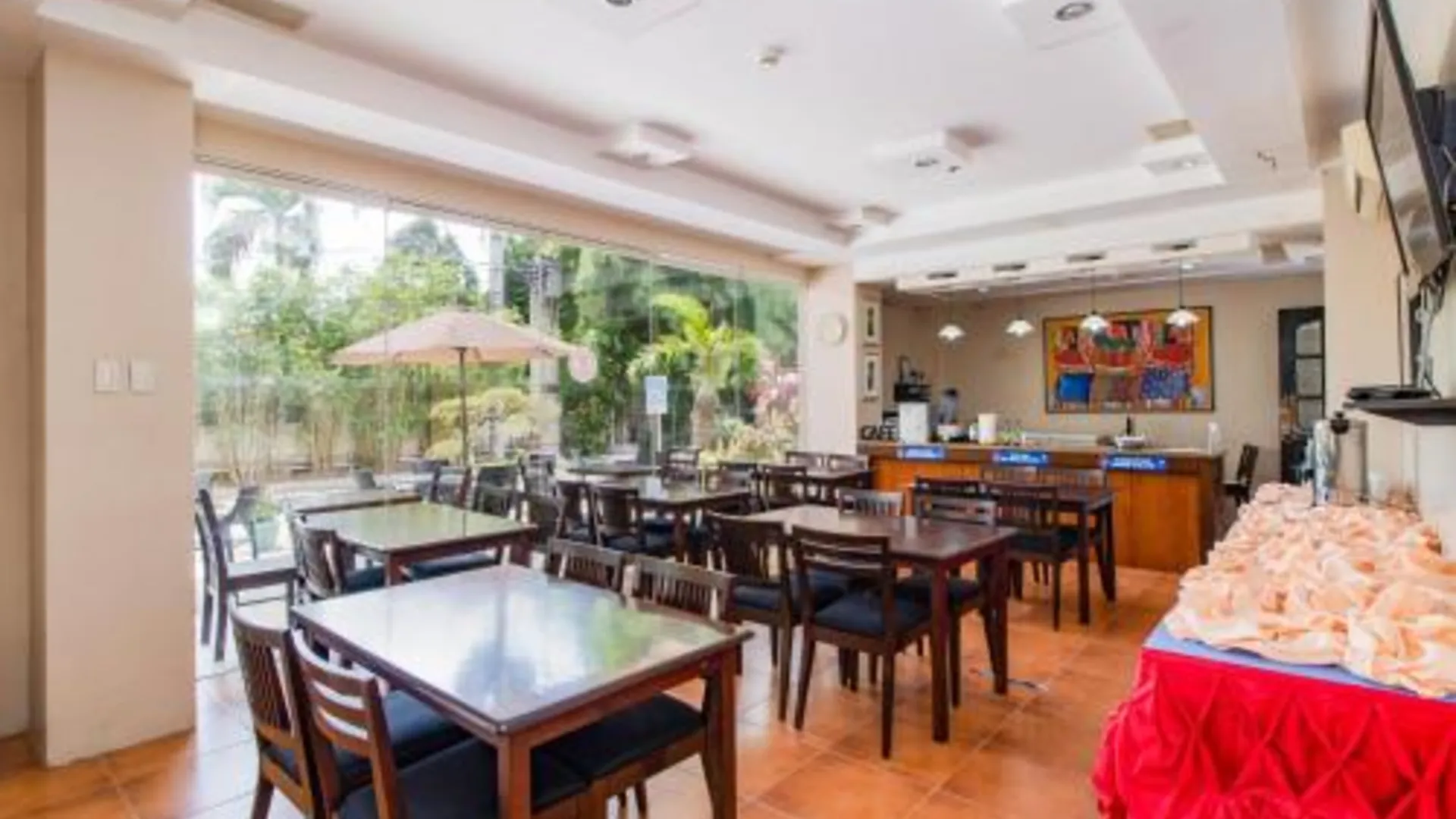 세부 메인 호텔 앤 스위트 3성급 호텔 수영장