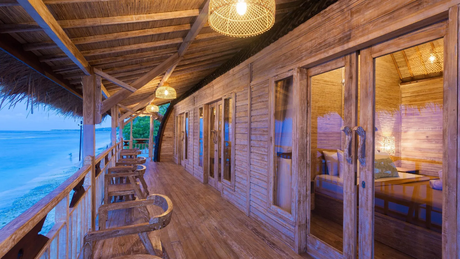 발리 더 드위 선 선 스위트 호텔 전망