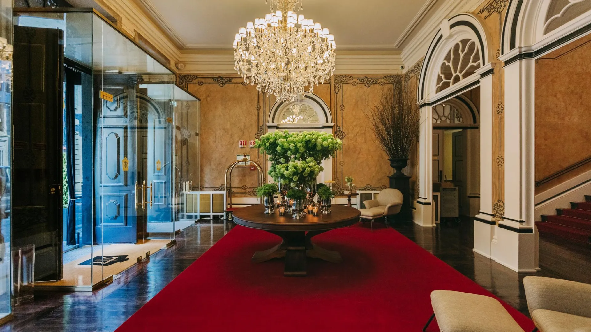 포르투 토렐 팰리스 포르투 5성급 호텔 로비