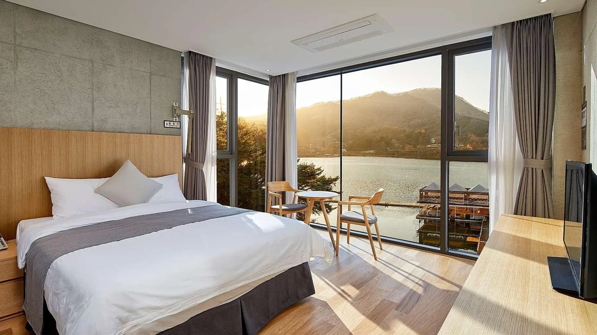 가평 호텔 하우스 3성급 호텔 스위트룸