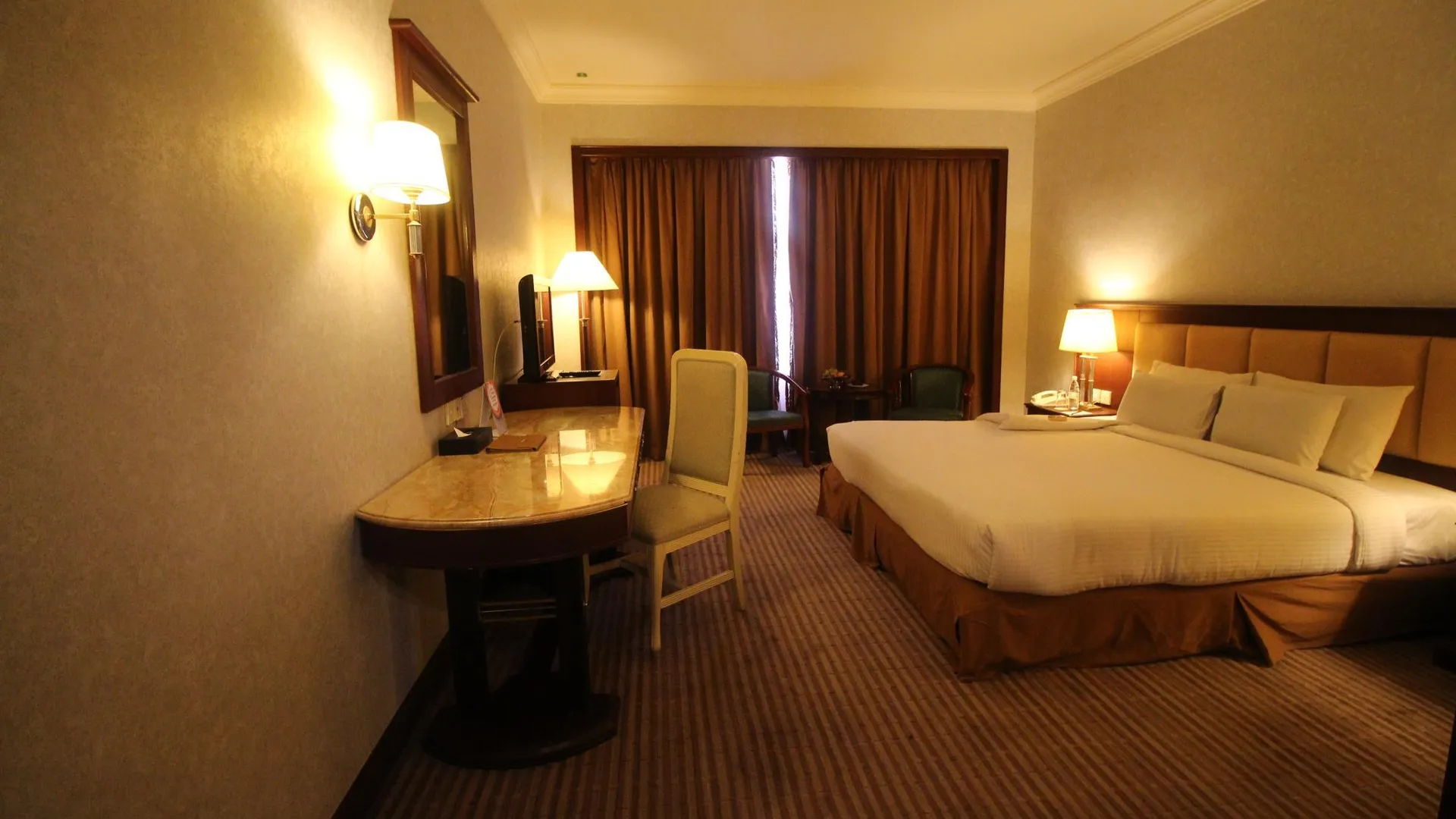 코타바루 그랜드 리버뷰 호텔 4성급 호텔 스위트룸