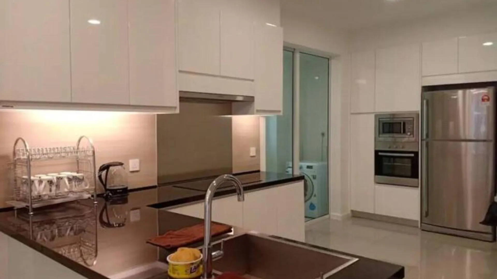 말라카 존커의 프라이빗 하우스 (100m², 침실 3개, 프라이빗 욕실 2개) 2성급 게스트하우스 레스토랑