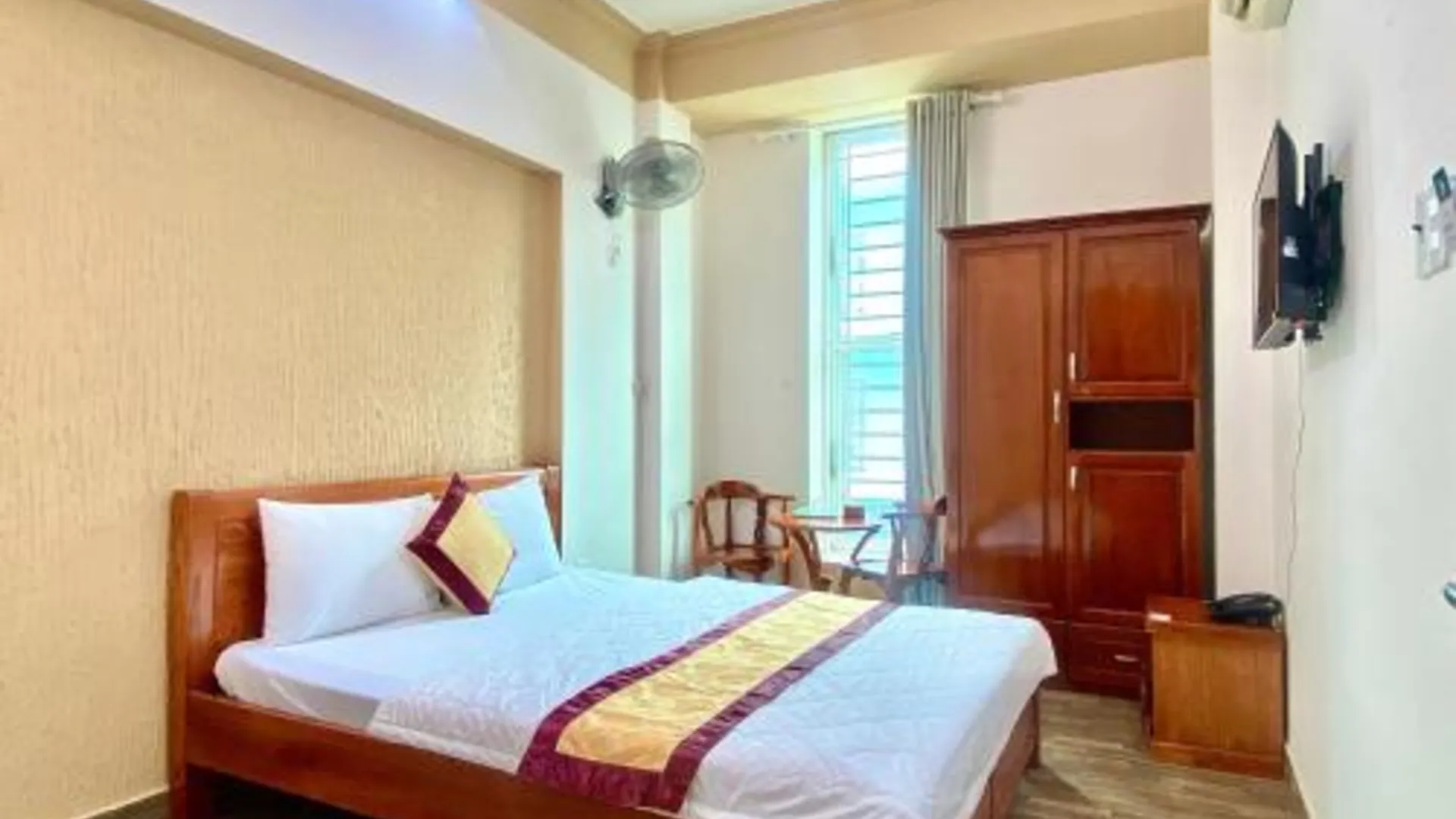 호치민 둑 푹 호텔 1성급 호텔 객실