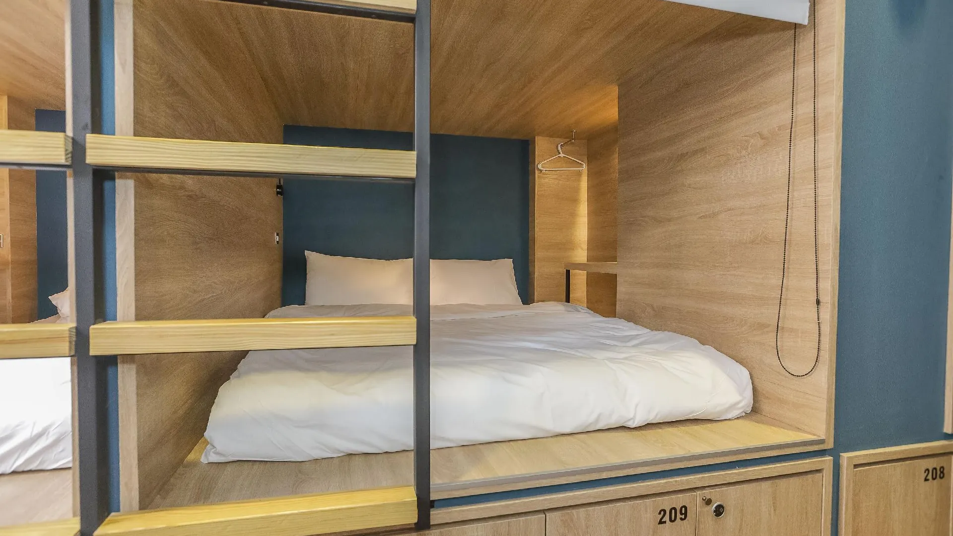 타이베이 둥먼 3 캡슐 인 호텔 스위트룸