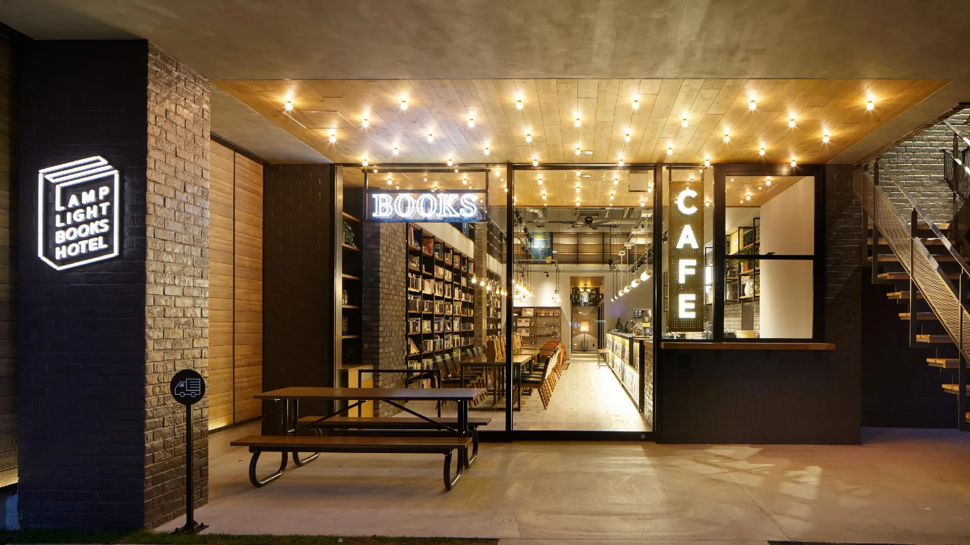 후쿠오카 램프 라이트 북 호텔 후쿠오카 3성급 호텔 스위트룸