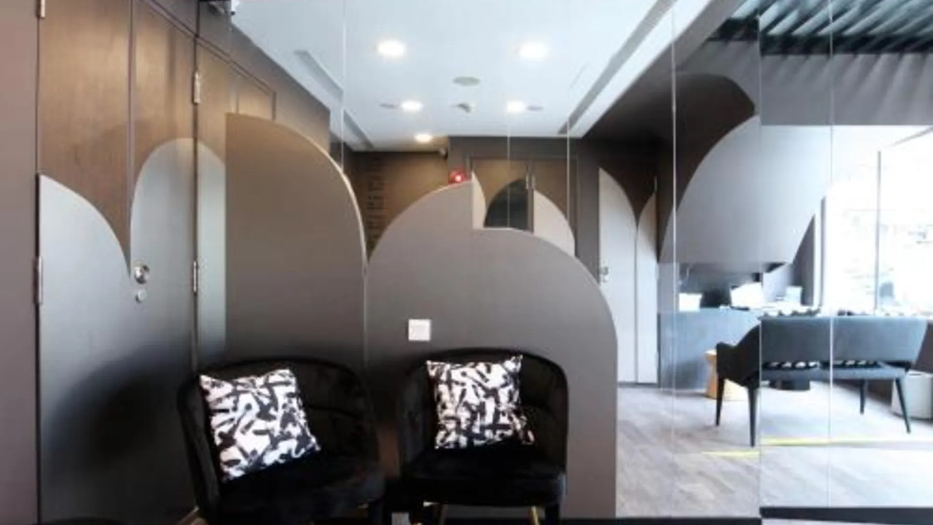 싱가포르 ST 시그니처 부기스 비치, 데이유즈, 8AM / 11AM 체크인, 8~9시간 3성급 호텔 부대시설