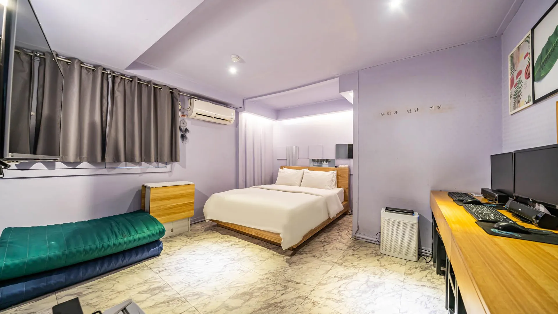 서울 신촌 캠퍼스 3성급 호텔 스위트룸