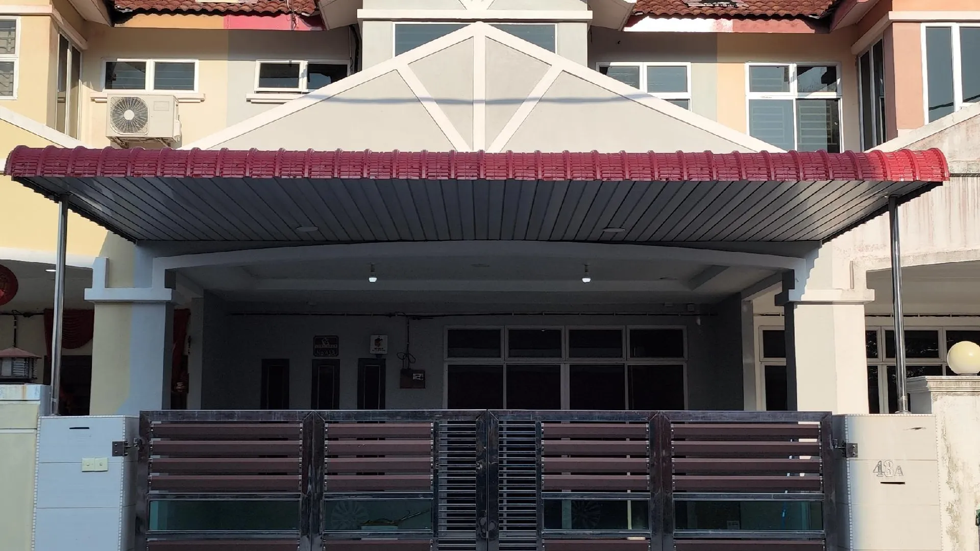 알로스타 / 알로르세타르 알러 세타 시티 센터의 아파트먼트 (100m², 침실 4개, 프라이빗 욕실 3개) 3성급 싱글룸 레스토랑