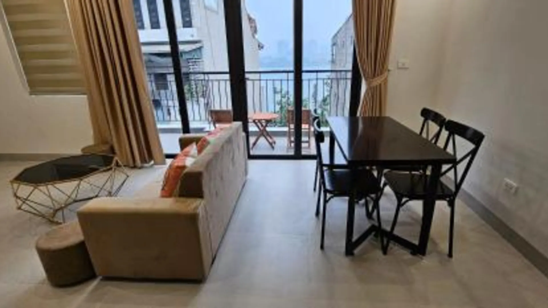 하노이 HD 홈즈 웨스트레이크 서비스드 아파트먼트 3성급 호텔 외관