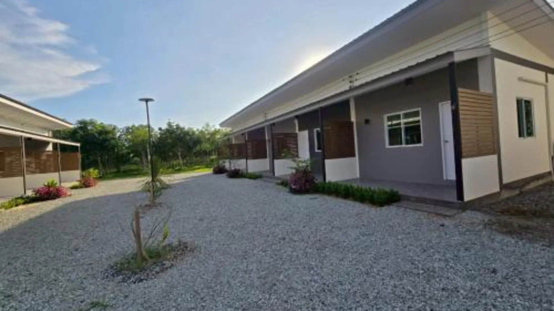 푸켓 웨팍 스테이 호스텔 앳 콕클로이 3성급 호텔 외관