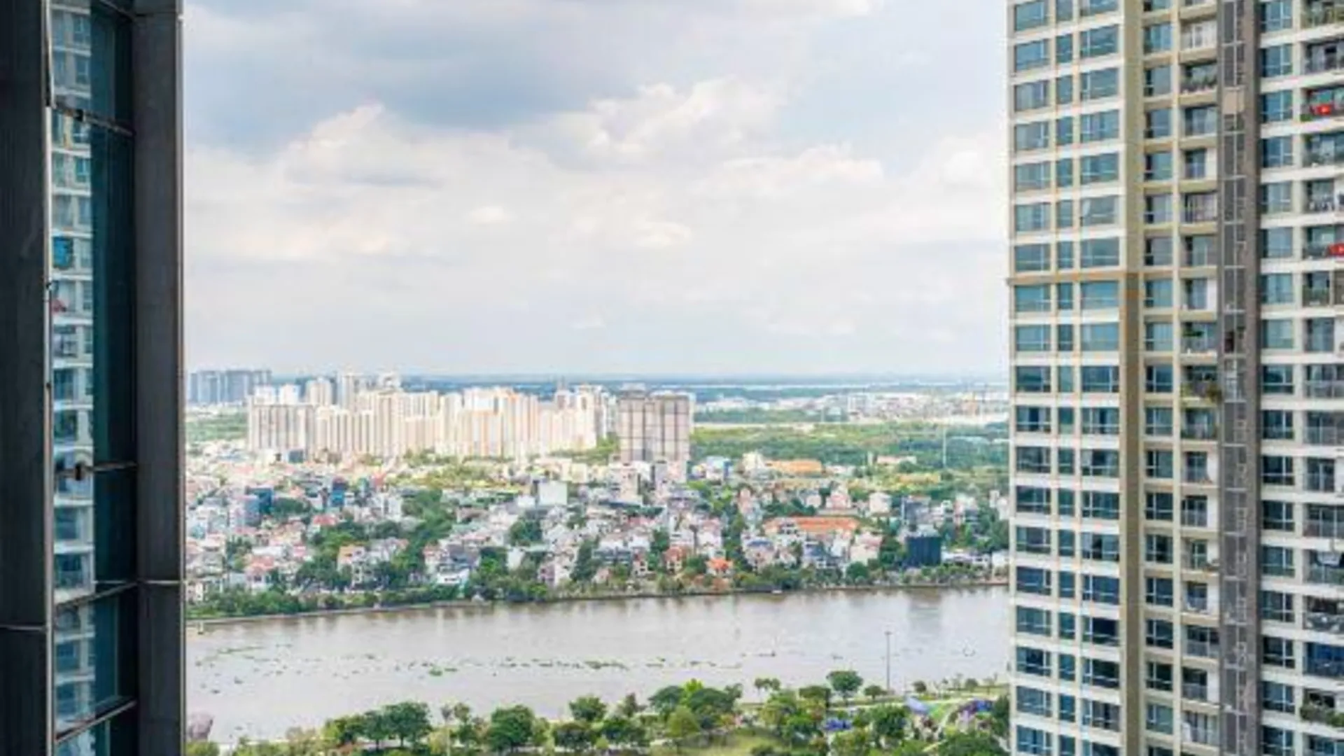 호치민 Condotel Imperial Landmark 81 4성급 호텔 레스토랑