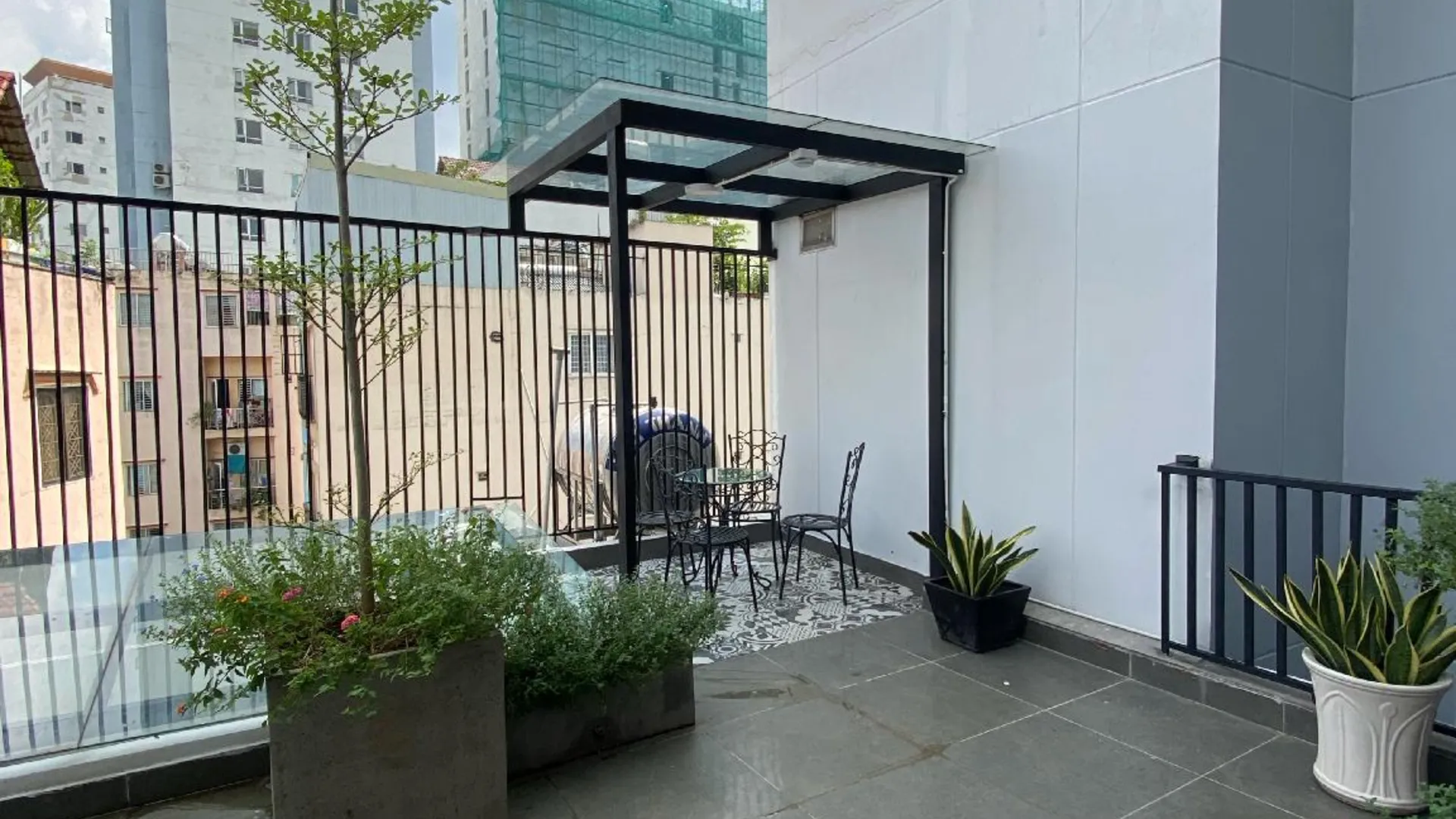 호치민 4군의 프라이빗 하우스 (25m², 침실 1개, 프라이빗 욕실 1개) 3성급 싱글룸 외관