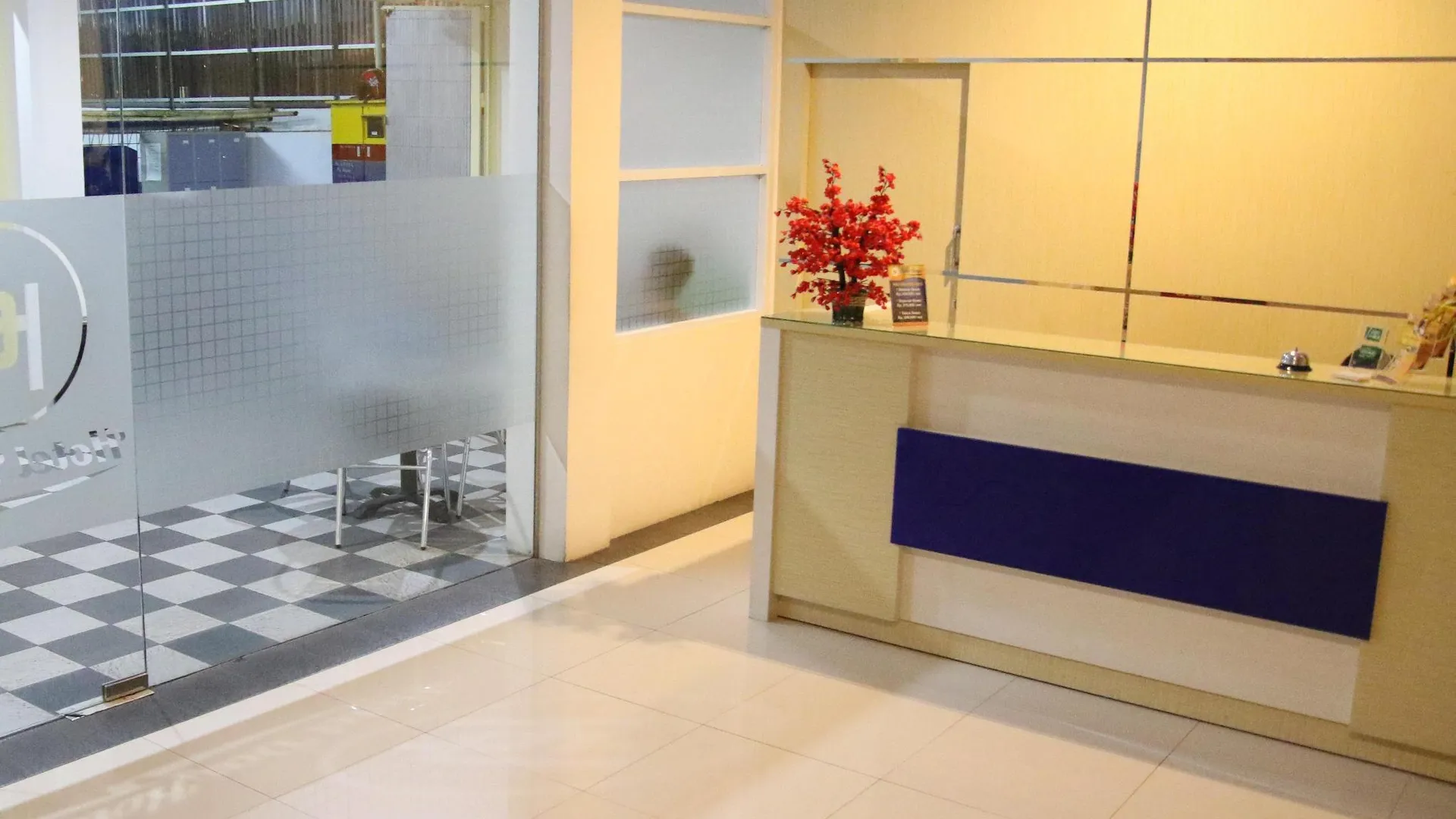 마카사르 다야 호텔 2성급 호텔 객실