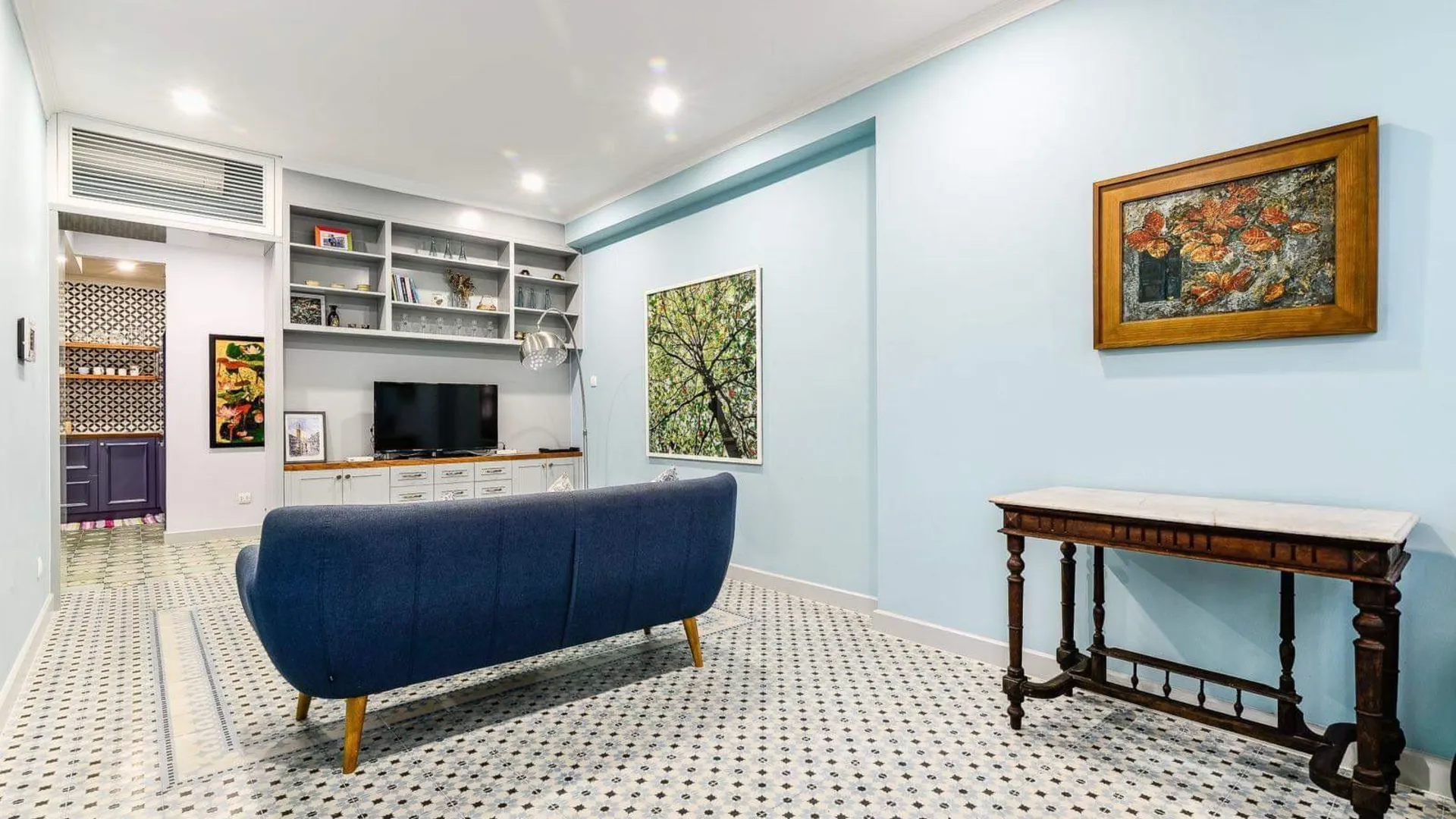 호치민 2군의 아파트먼트 (86m², 침실 2개, 프라이빗 욕실 2개) 5성급 싱글룸 로비