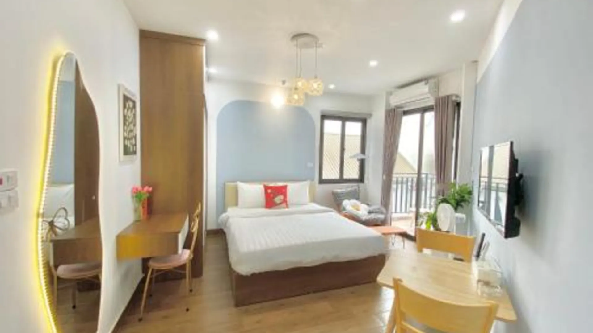 하노이 T98 웨스트레이크 트릭사이 - 타이호 센터 레이크뷰 4성급 호텔 스위트룸