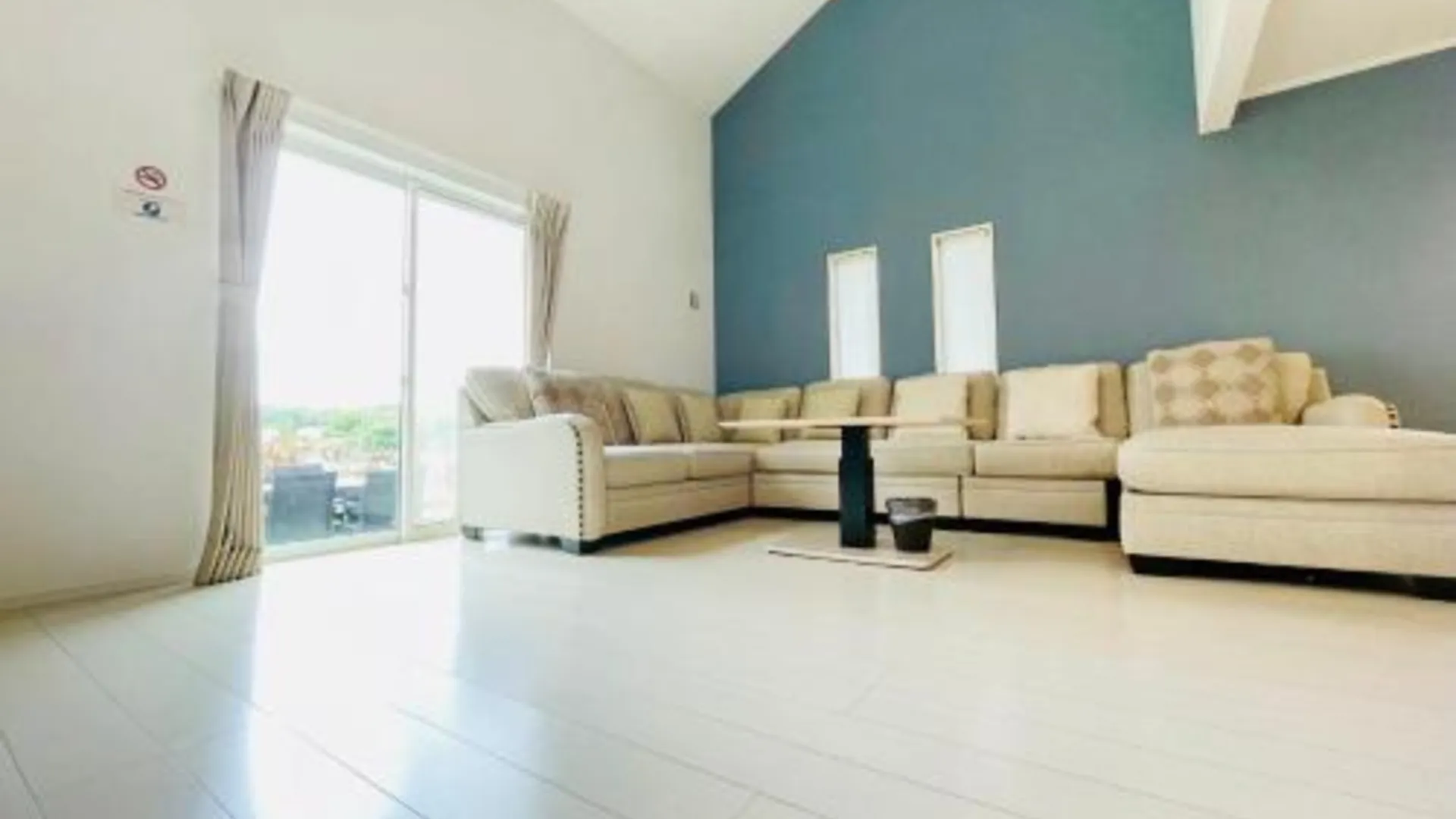 오키나와 본섬 美ら海水族館まで車で5分 ジャングリアにも車で25分の好立地 Villa Clownfish Reef 4성급 싱글룸 레스토랑