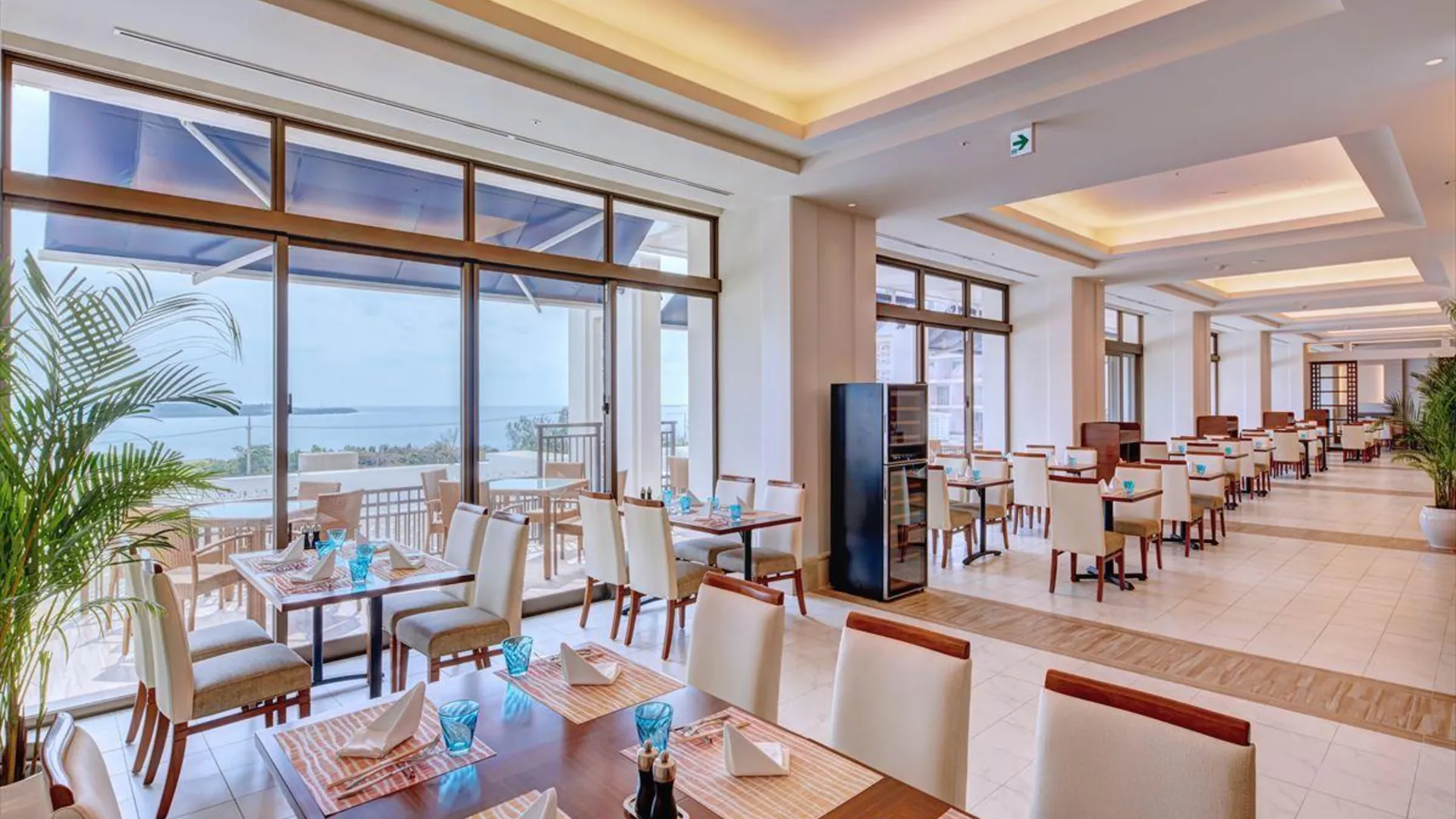 오키나와 본섬 알라 마하이나 콘도 호텔 5성급 게스트하우스 부대시설