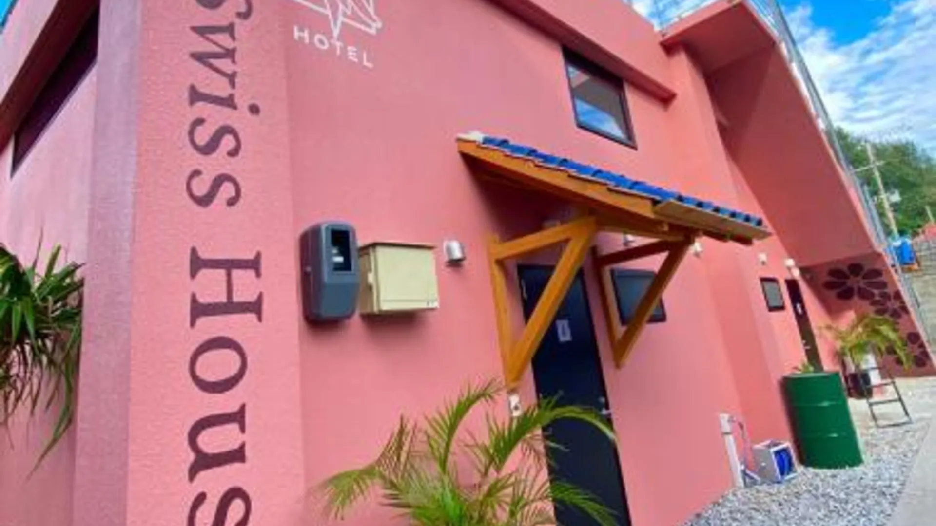 오키나와 본섬 Hotel Little Swiss House 4성급 호텔 객실