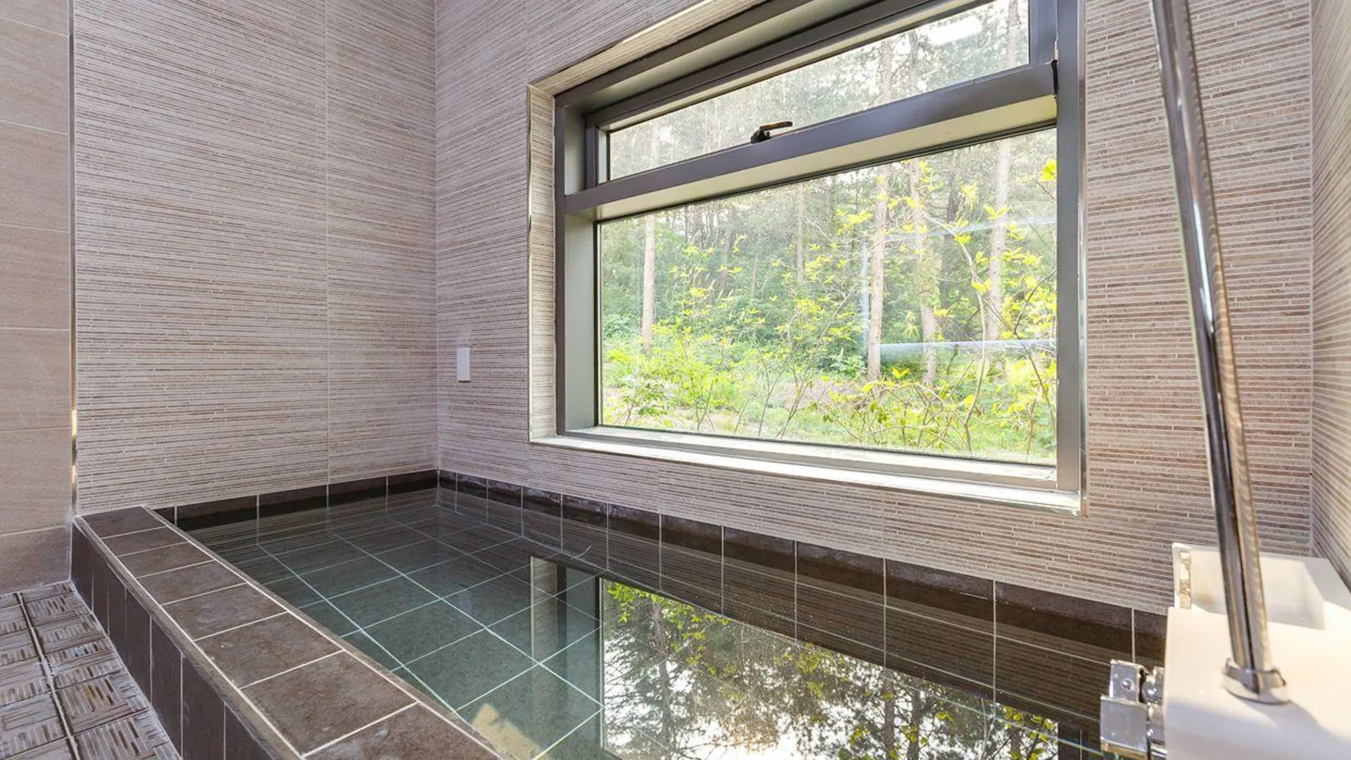 가평 가평 갤러리774펜션 1성급 게스트하우스 스위트룸