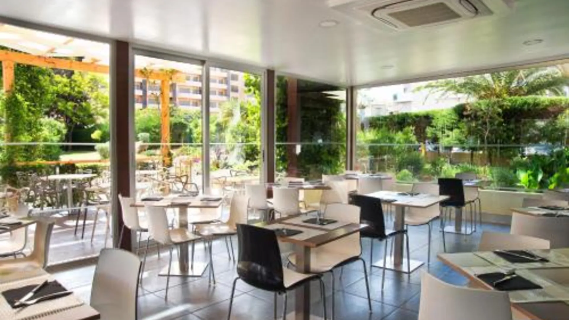 포르티망 RR Club Amarilis 5성급 게스트하우스 외관