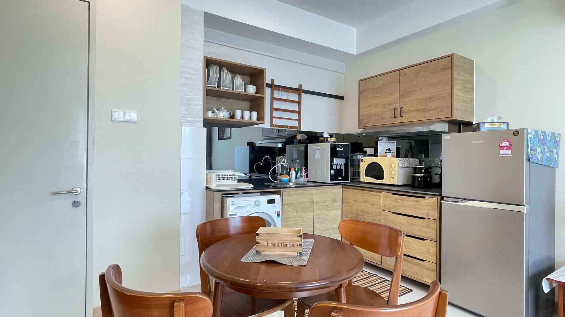 쿠안탄 베세라의 아파트먼트 (100m², 침실 2개, 프라이빗 욕실 2개) 3성급 싱글룸 레스토랑