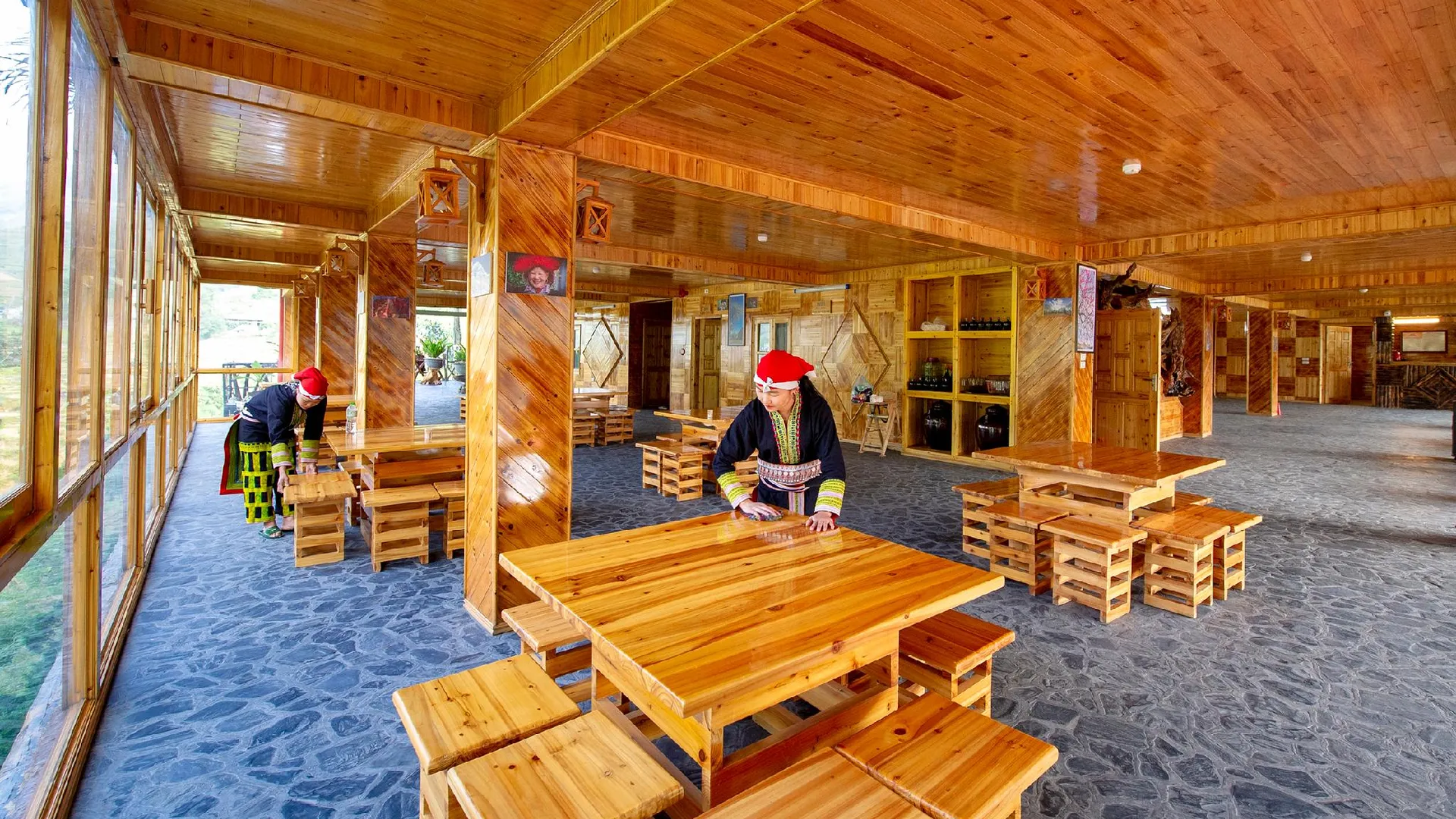 사파 MT 하우스 사파 - 마운틴 앤 테라스드 필즈 뷰 앤 트레킹 투어 3성급 호텔 수영장