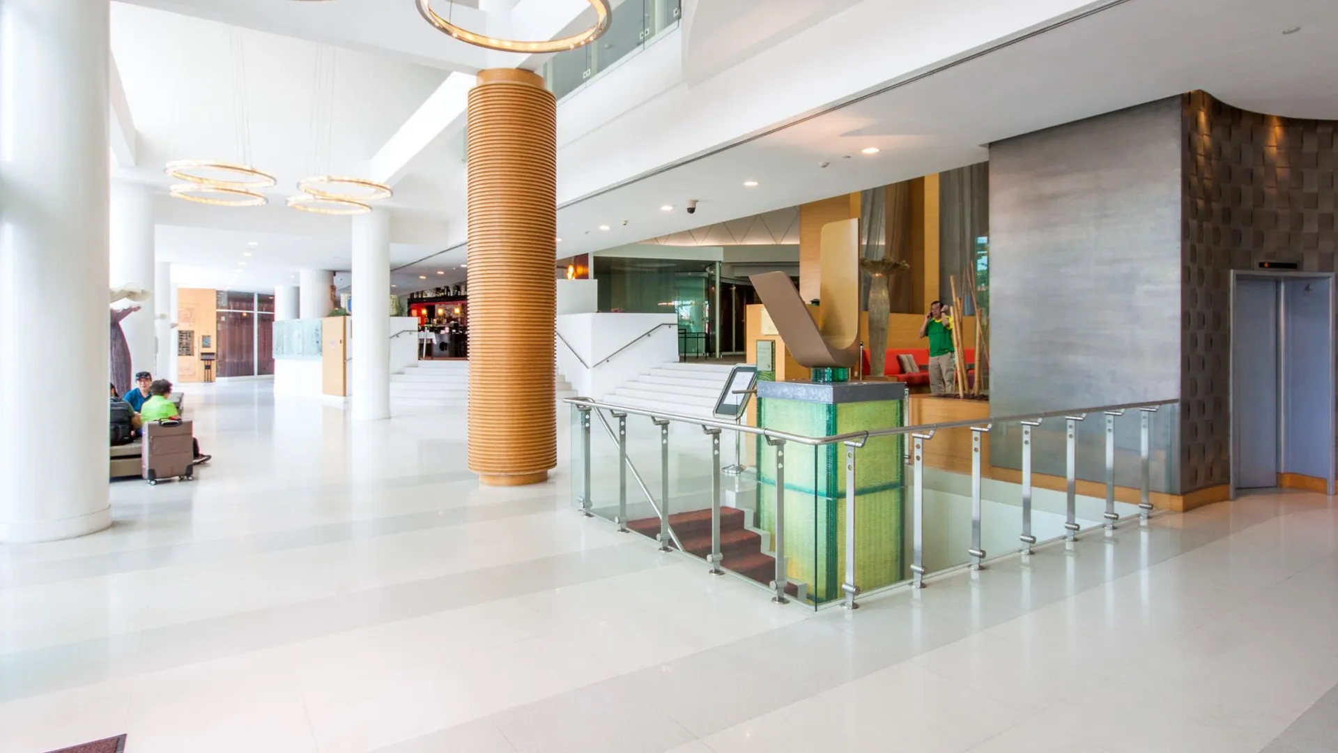 싱가포르 빌리지 호텔 창이 바이 파 이스트 호스피탈리티 4성급 호텔 스위트룸