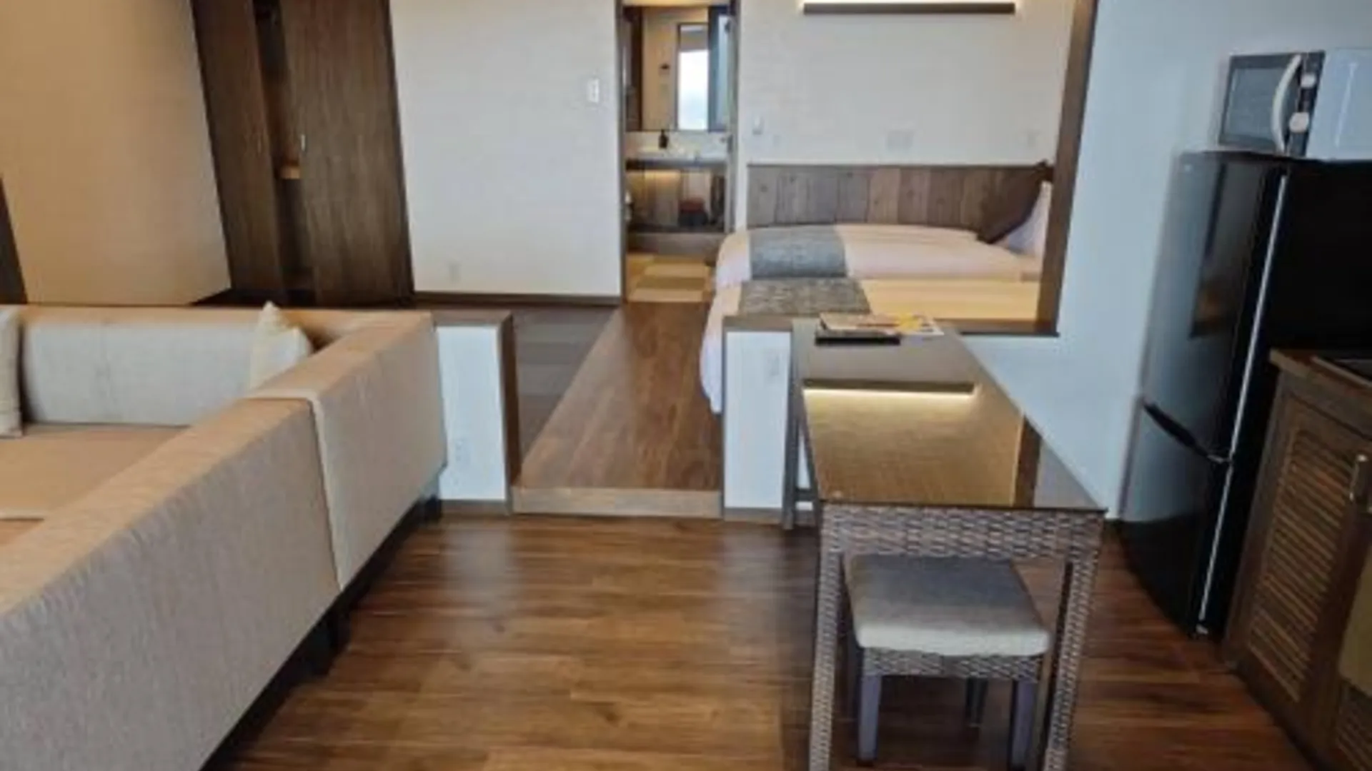 오키나와 본섬 風の音 4성급 싱글룸 스위트룸