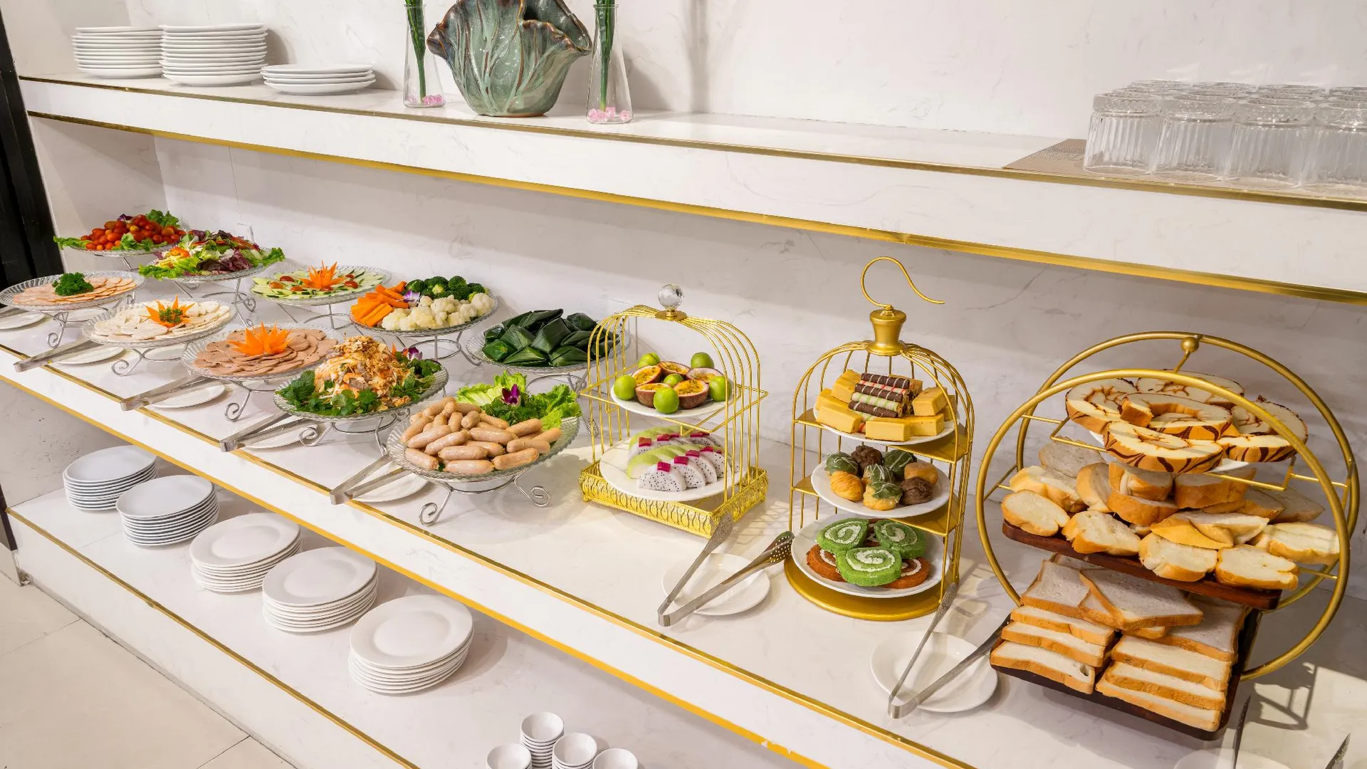 다낭 ELC 럭셔리 호텔 다낭 - 언 투옹 워킹 스트리트 4성급 호텔 레스토랑