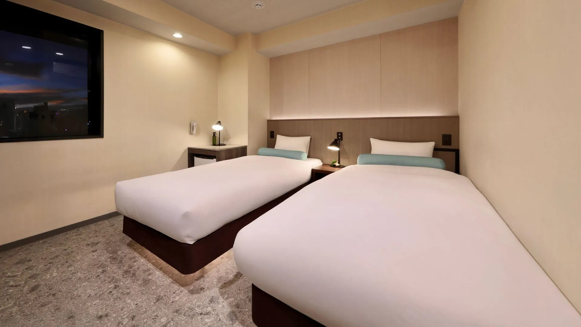 오사카 닛폰바시 크리스탈 호텔 Ⅱ 3성급 호텔 스위트룸